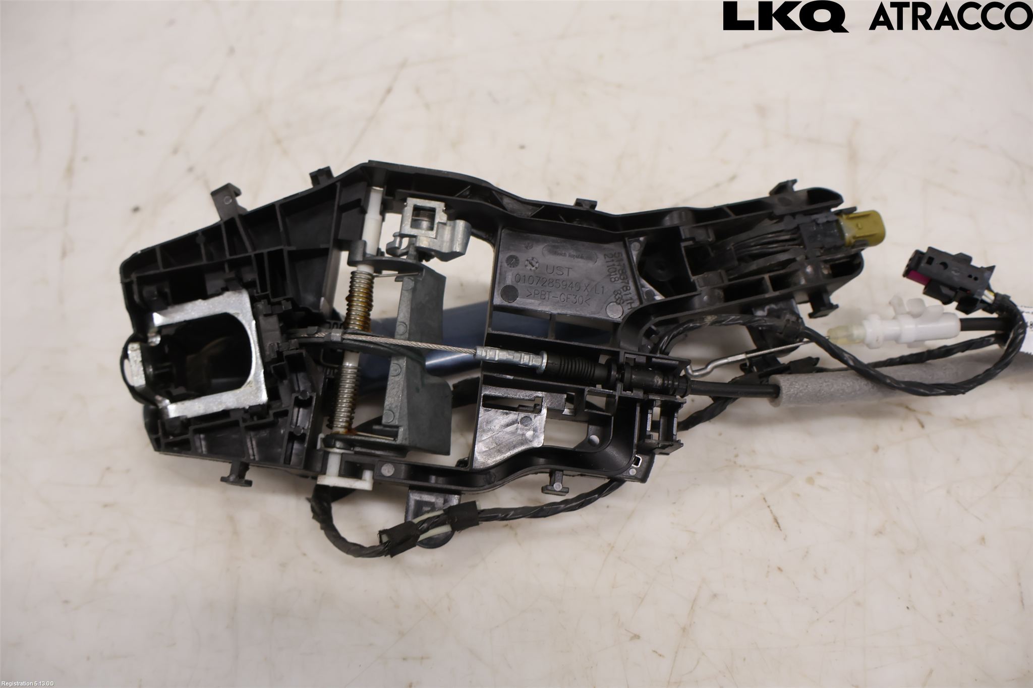 Volkswagen VW PASSAT 15-19 Dörrhandtag Yttre Vä