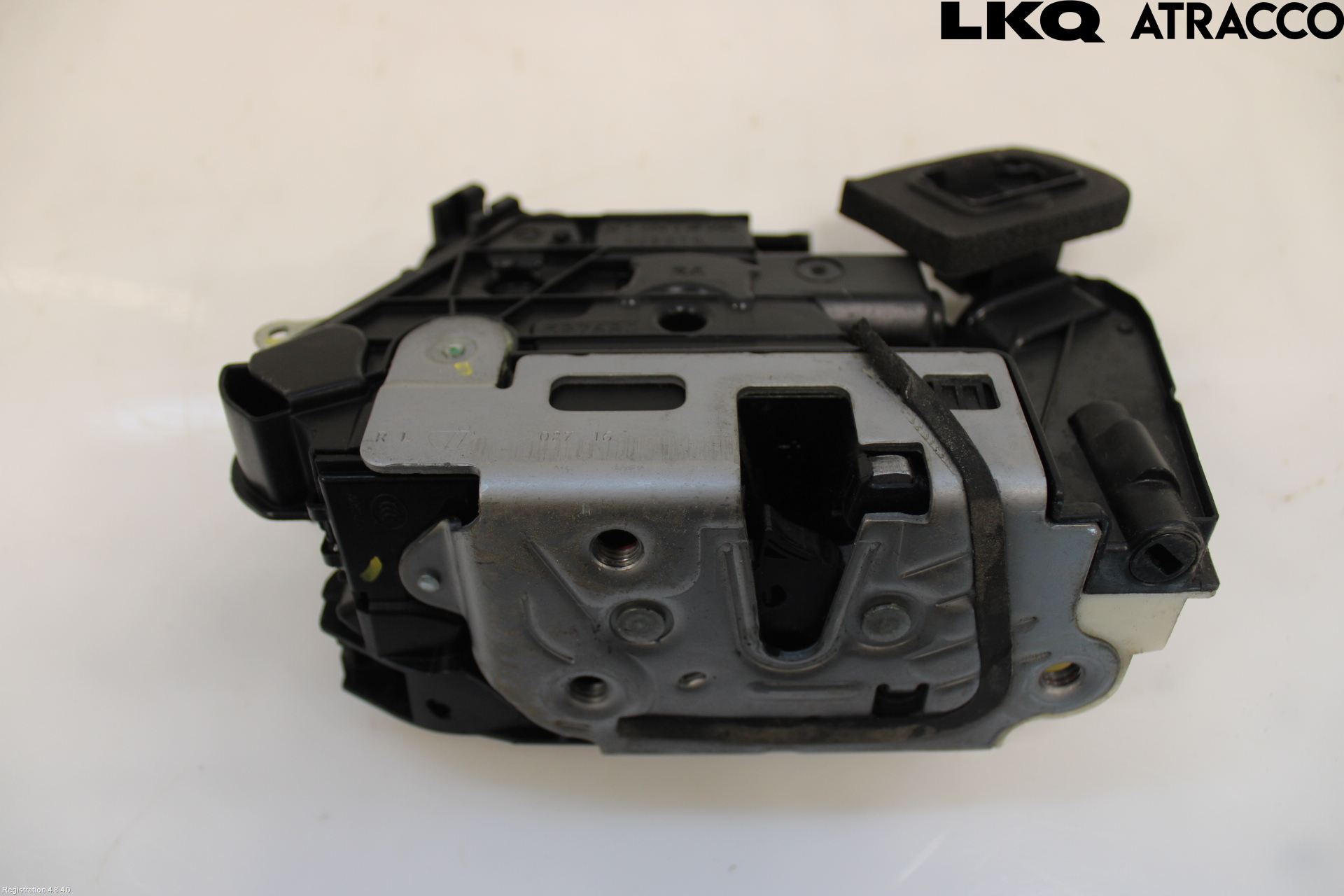 Volkswagen VW PASSAT 15-19 Låskista-Dörrlås