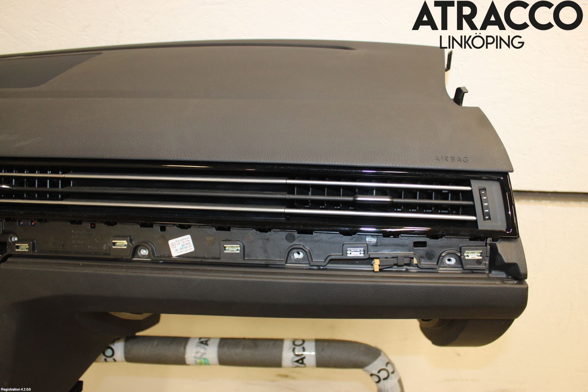 Volkswagen VW PASSAT 15-19 Instrumentbräda