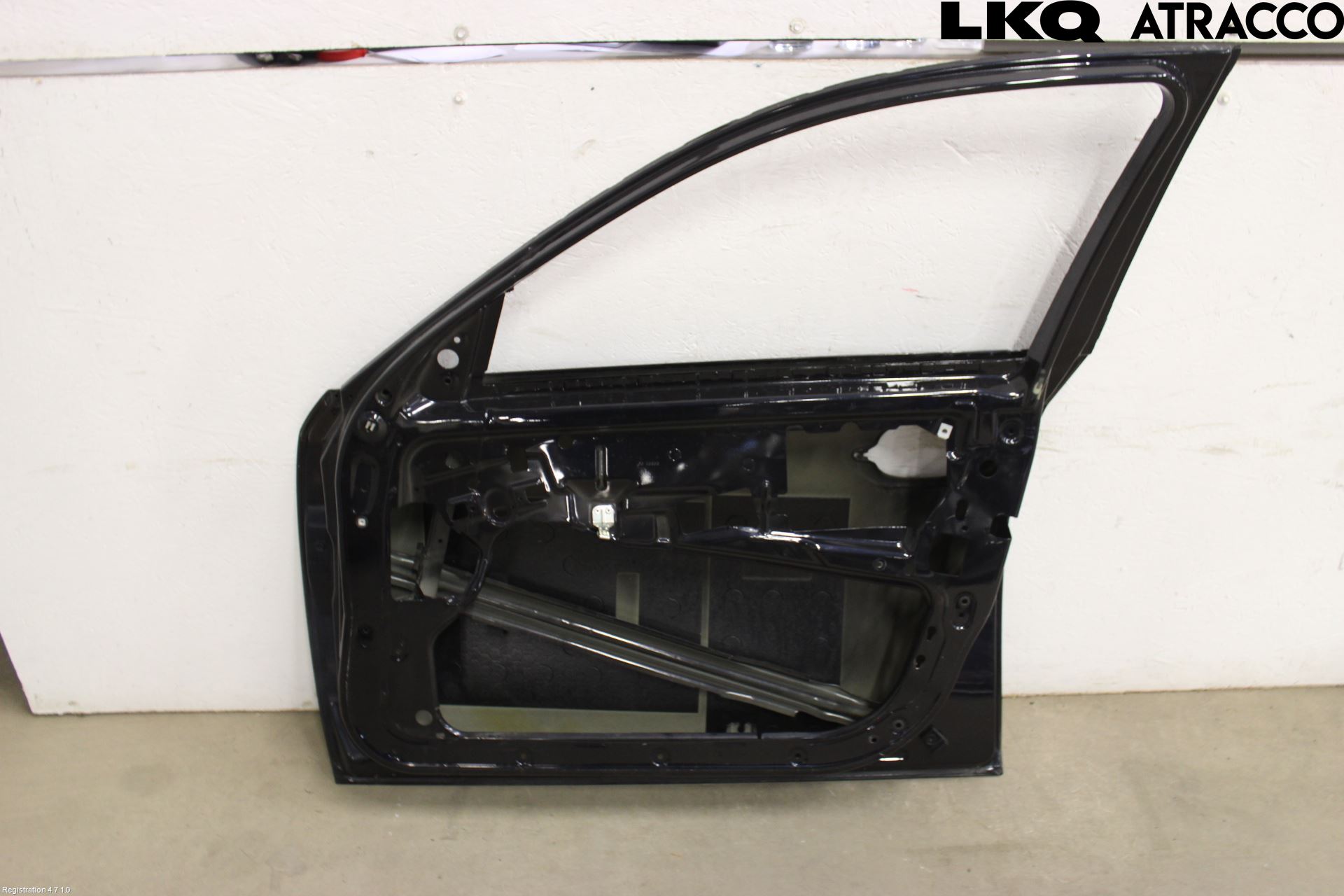 BMW 5 E60/61 Sed/Tou 02-10 Dörr Fram Höger