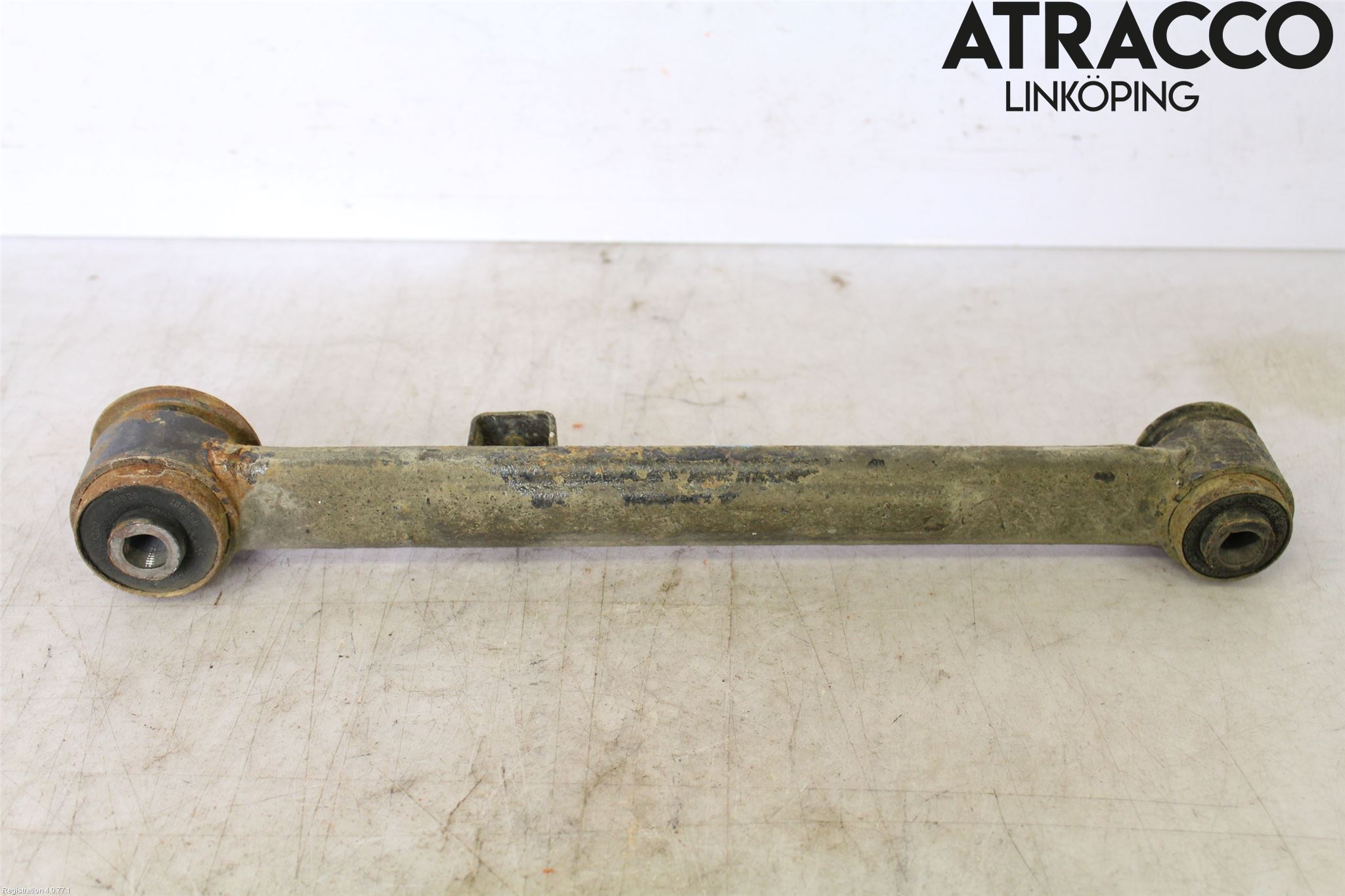 Dodge PICK UP RAM 81- Bärarm Bak Övre Höger