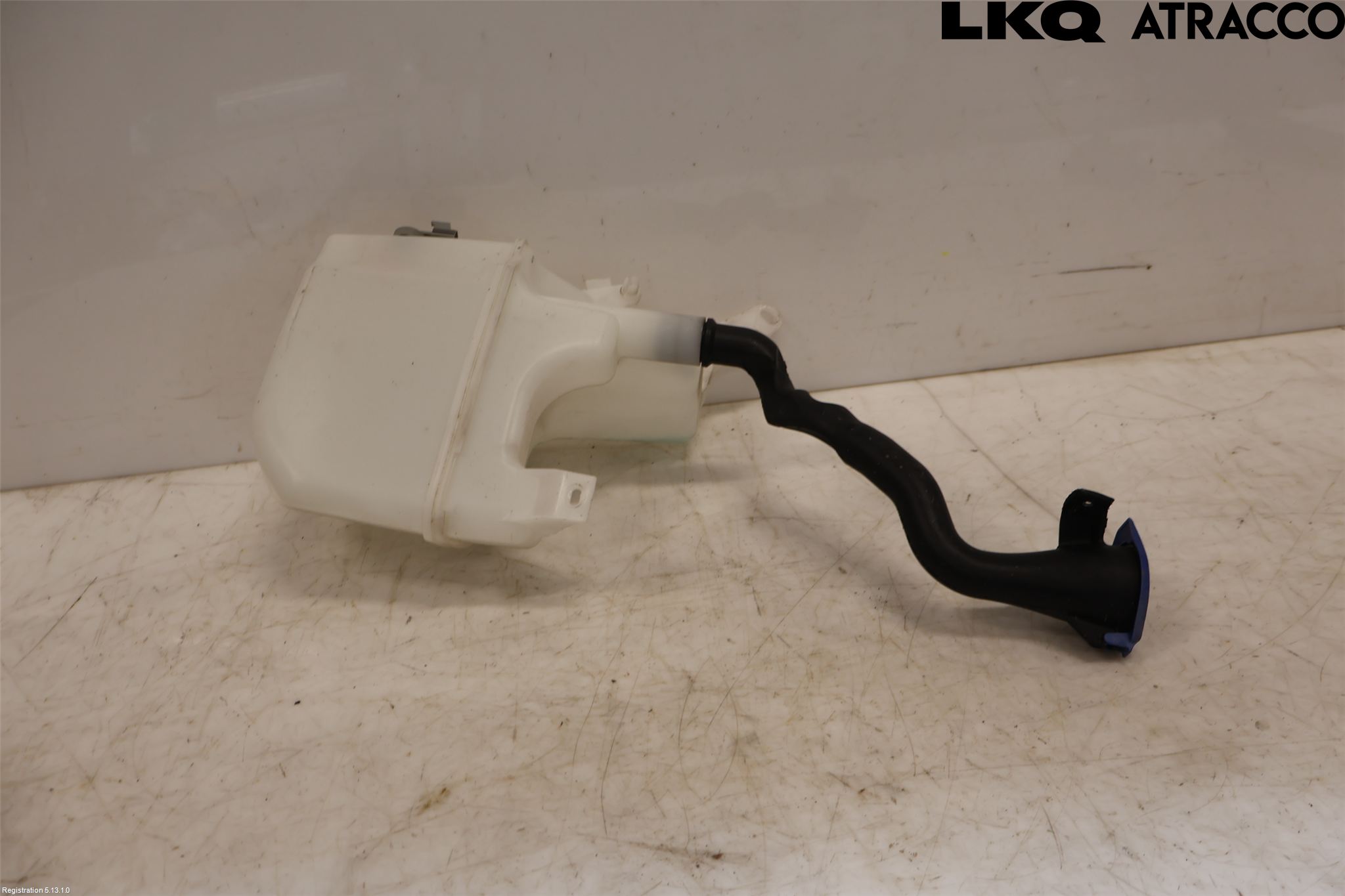 Volvo S60 11-13 Spolartank Vindruta-Strål