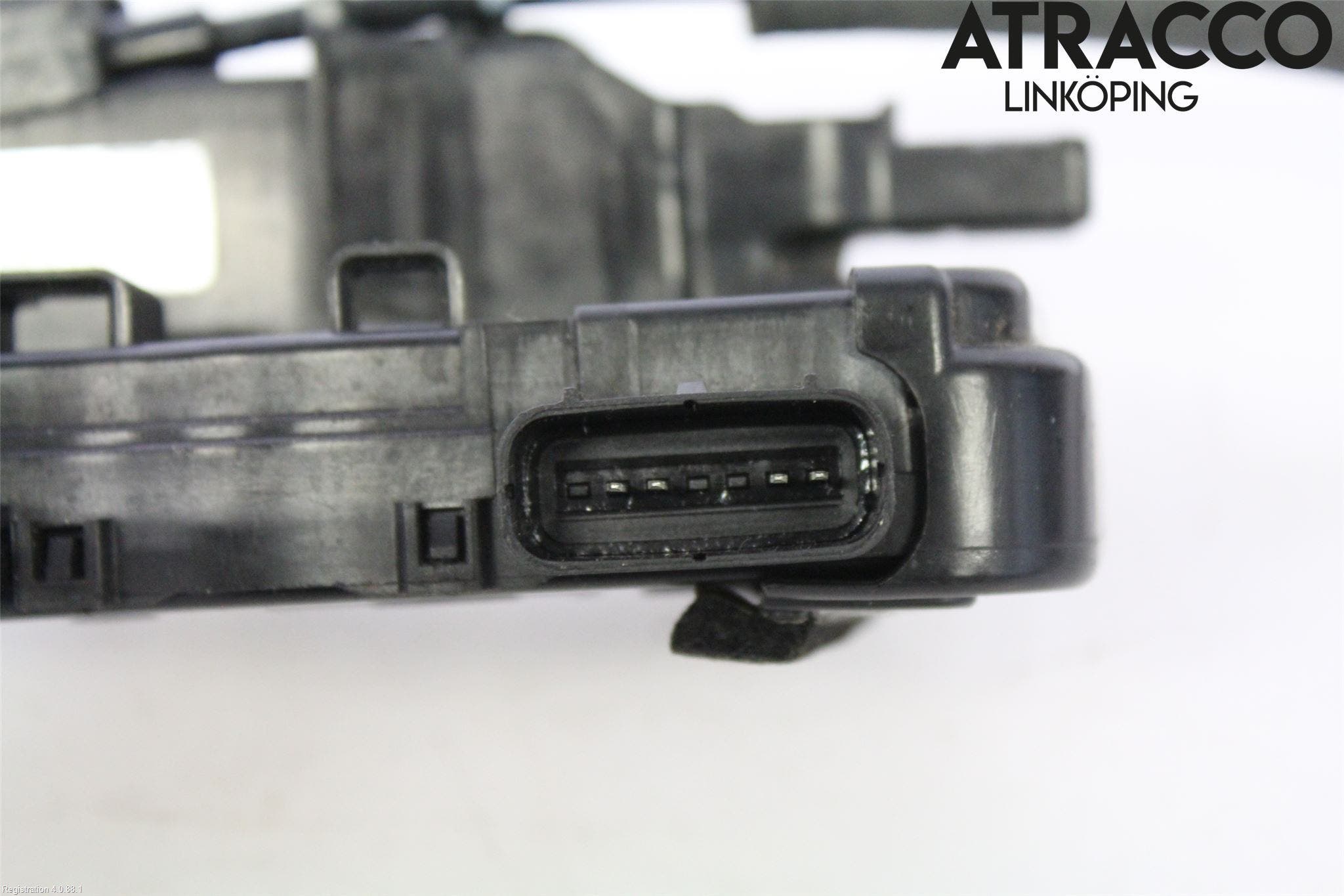 Kia SPORTAGE (SL) 11-15 Låskista-Dörrlås