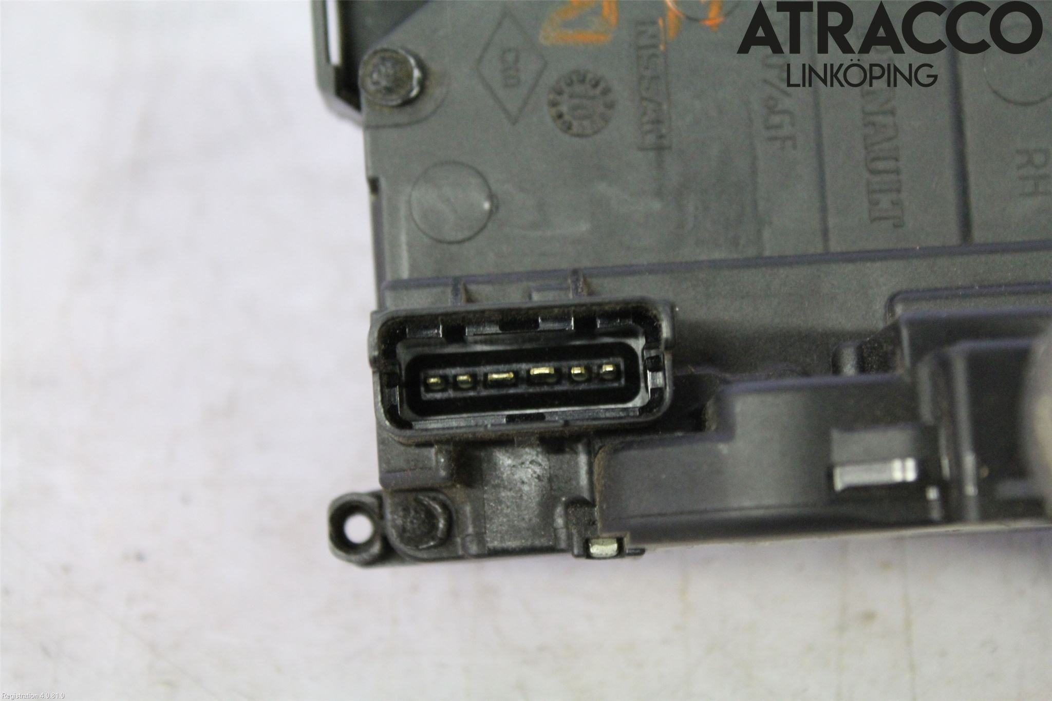 Renault LAGUNA III 08-10 Låskista-Dörrlås