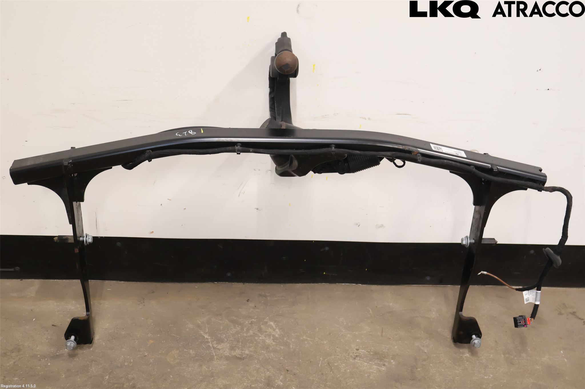 Audi A6 F2/C8 19- Dragkrok