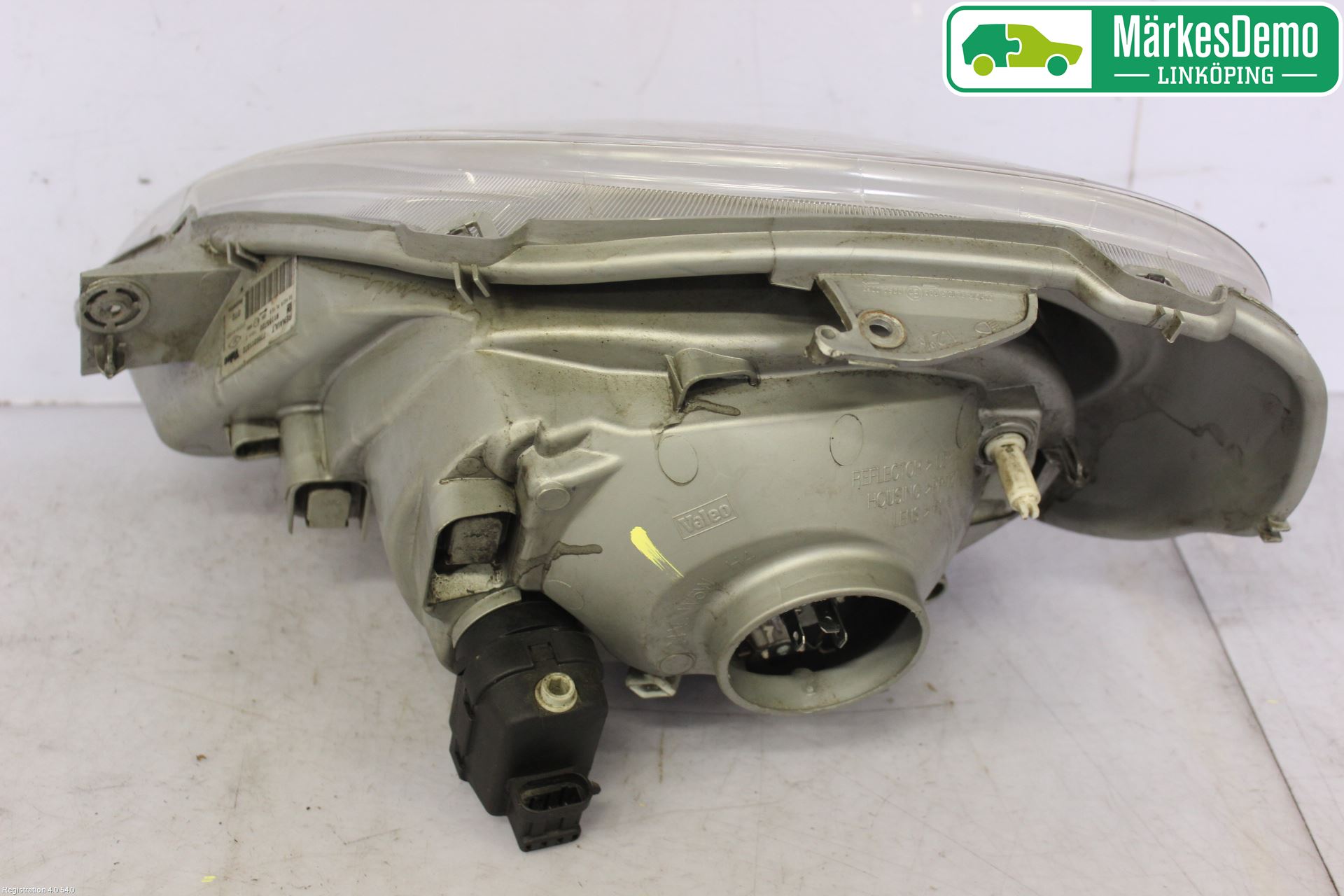 Opel VIVARO 01-14 Strålkastare Höger