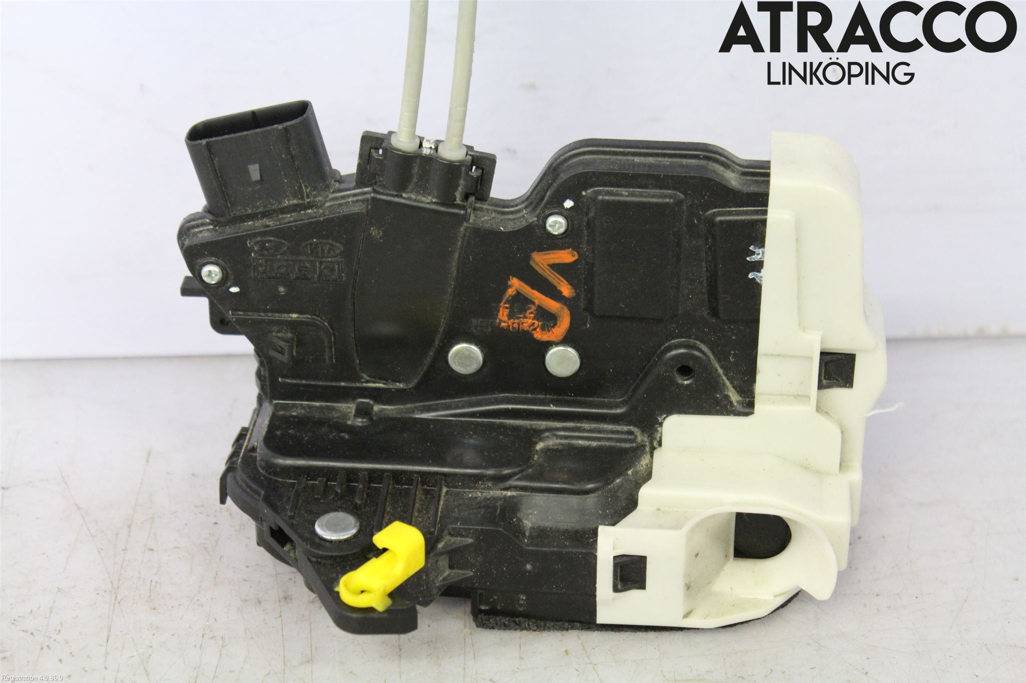 Kia OPTIMA 00-15 Låskista-Dörrlås