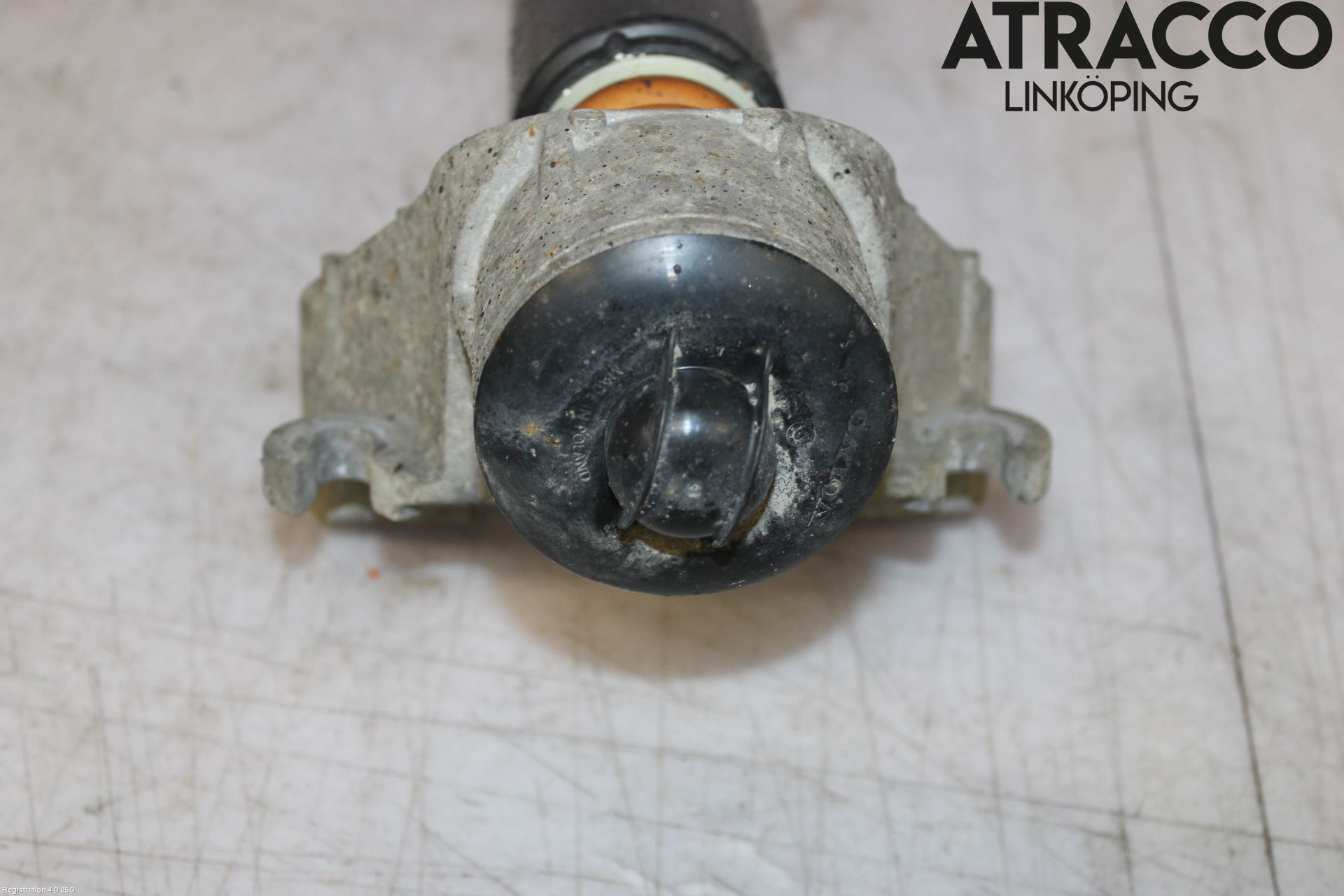 Volvo XC60 18- Stötdämpare Bak