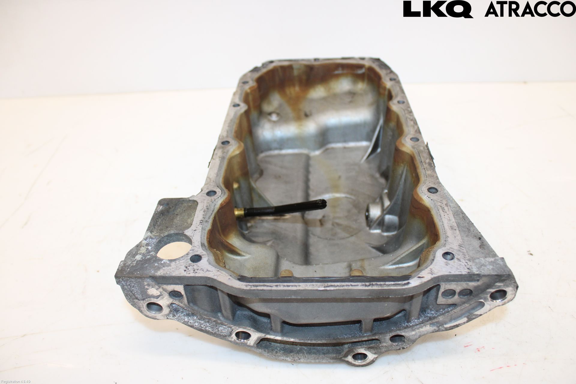 Volvo V60 11-13 Oljetråg