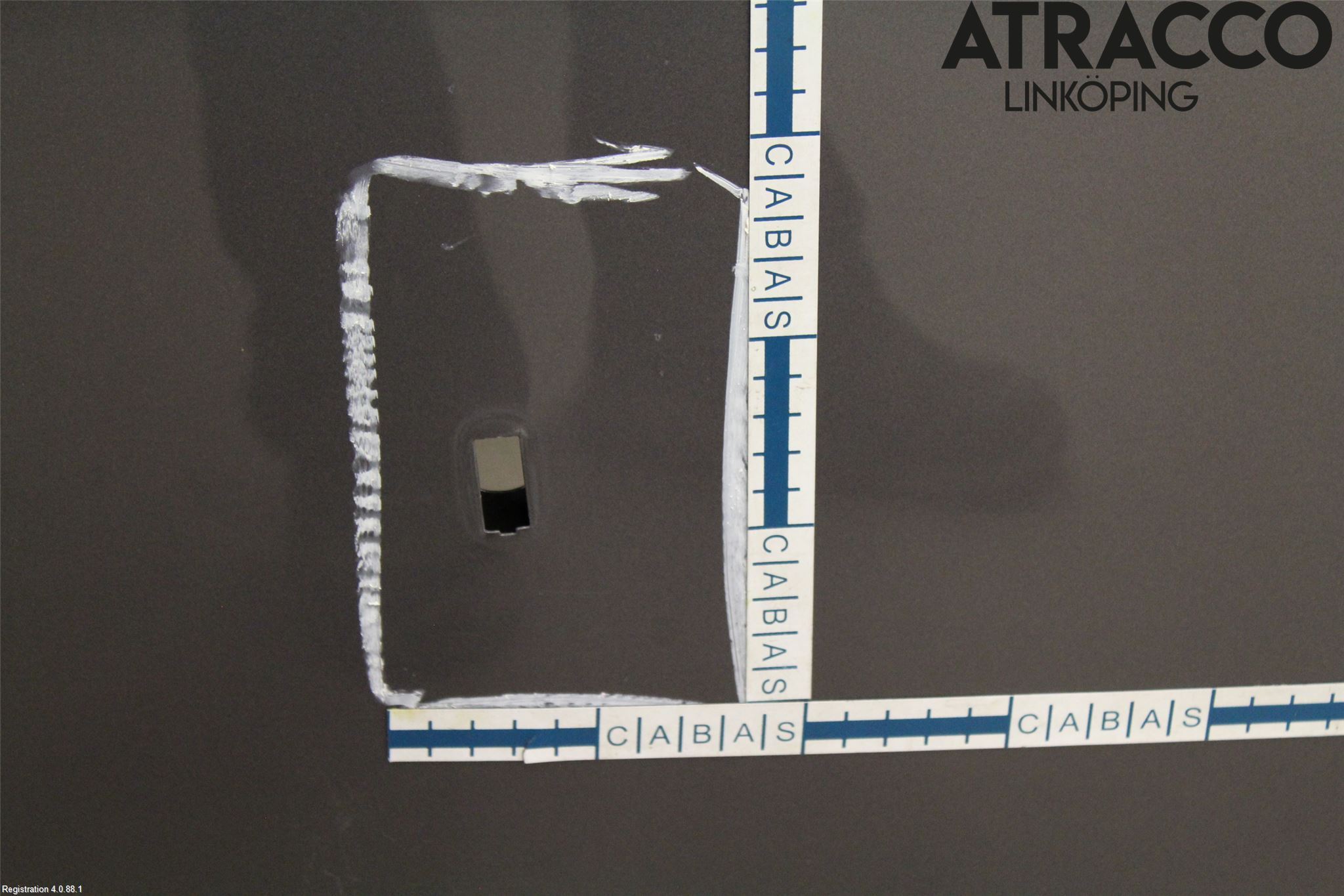 Ford FOCUS 11-14 Huv Fram