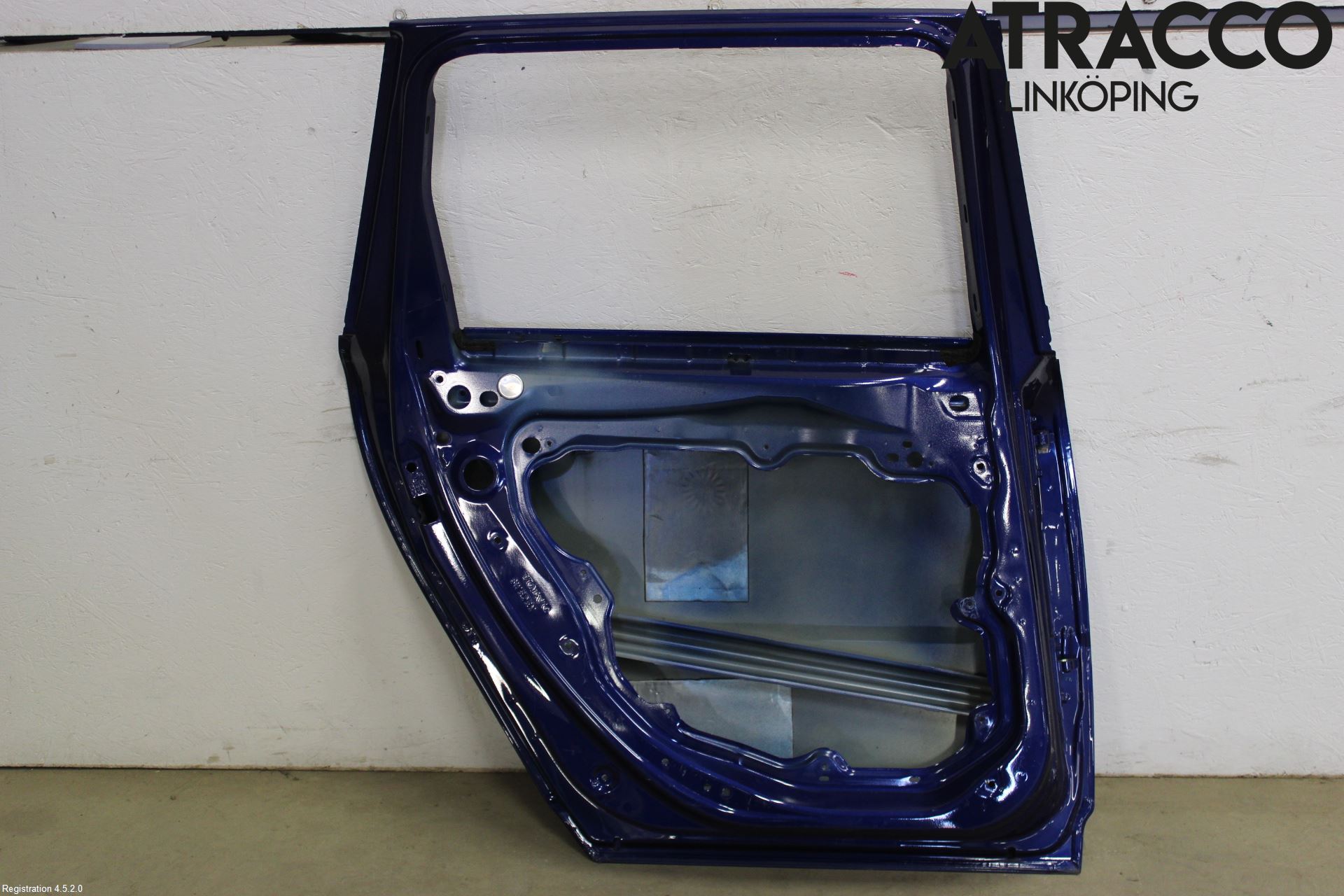 Volvo V70 08-13 Dörr Bak Vänster