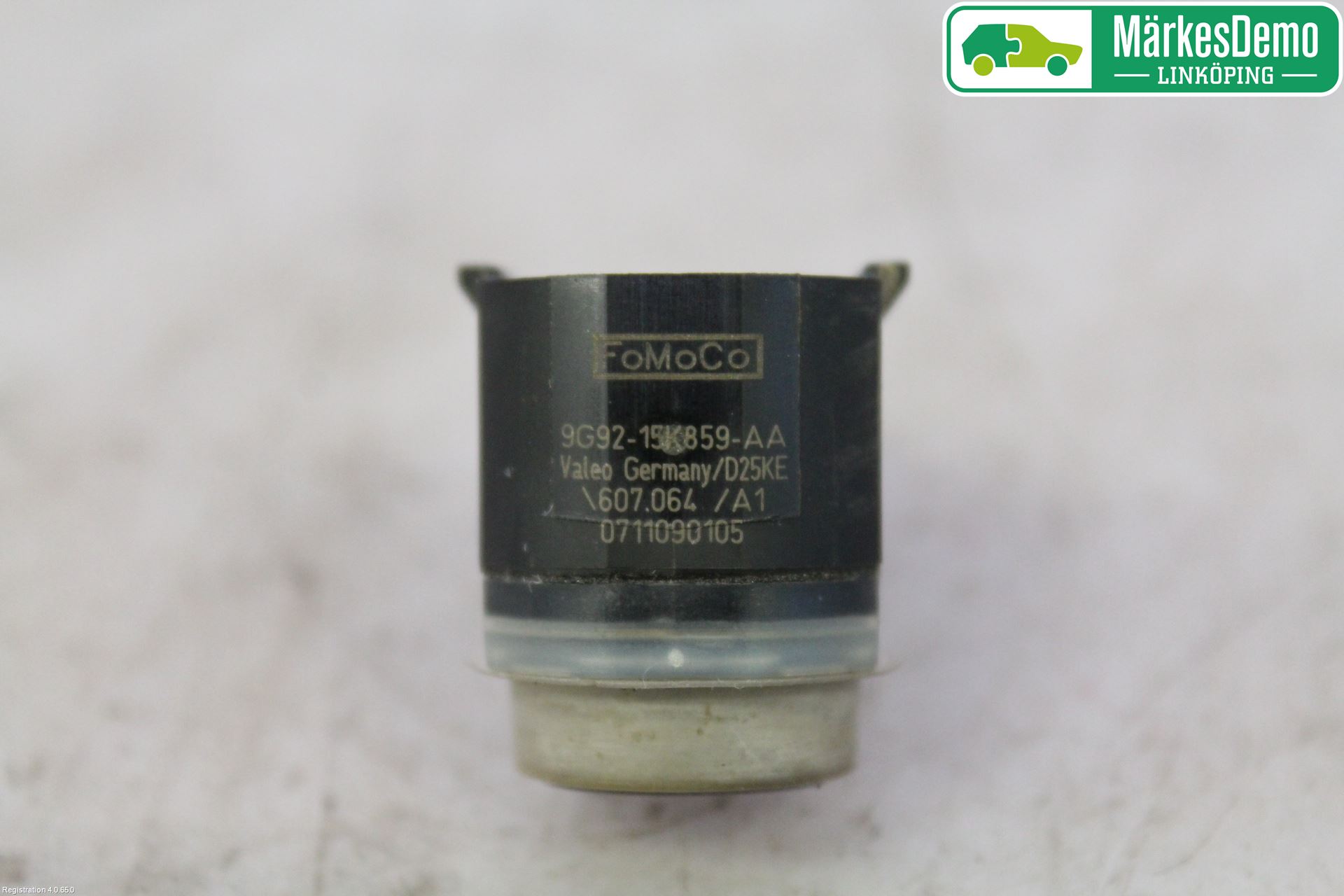 Landrover LAND ROVER DISCOVERY 4 10-16 Parkeringshjälp Frontsensor