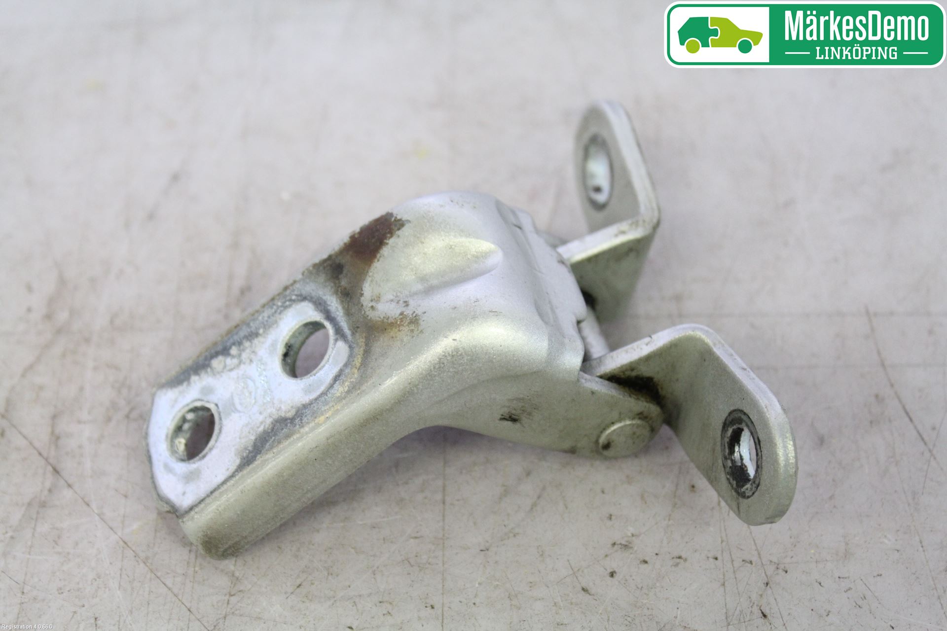 Hyundai SANTA FE  06-12 Dörrgångjärn