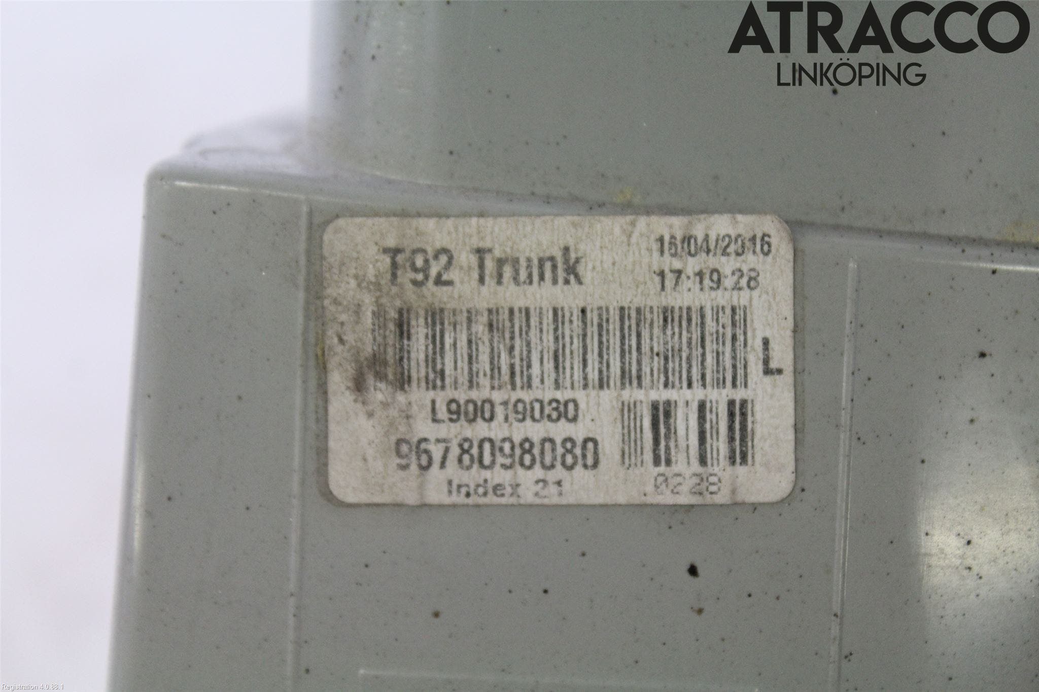 Peugeot 308 14-21 Bakljus Lucka Vä