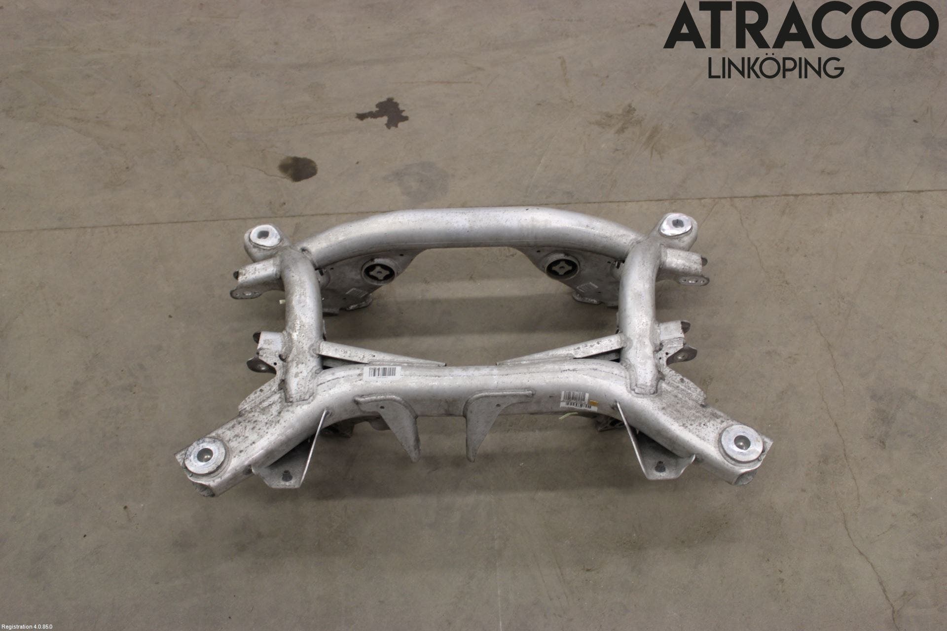 BMW 5 F10/F11/F18 09-17 Bakaxelbalk