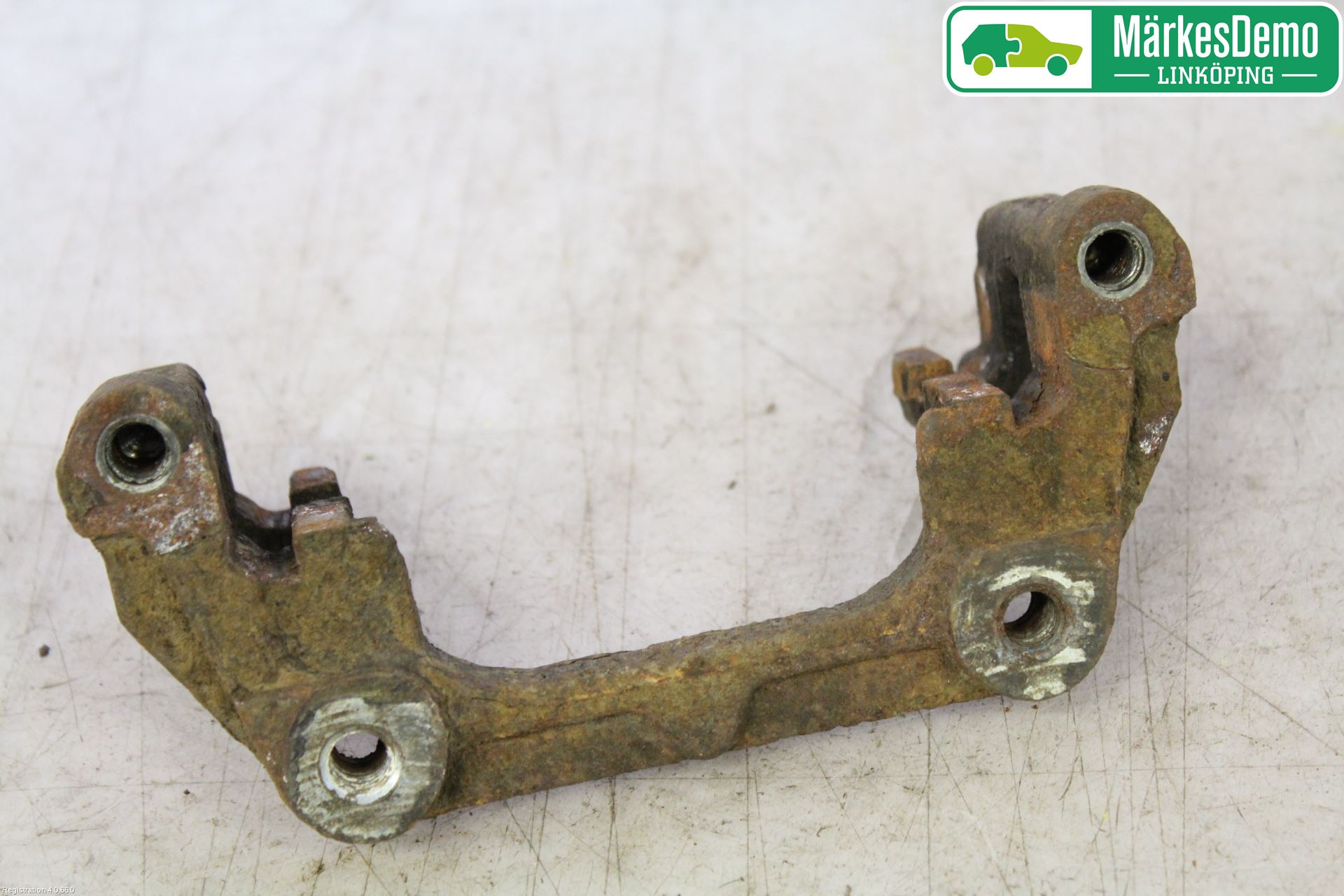 Volvo V40 12-19 Bromsokshållare