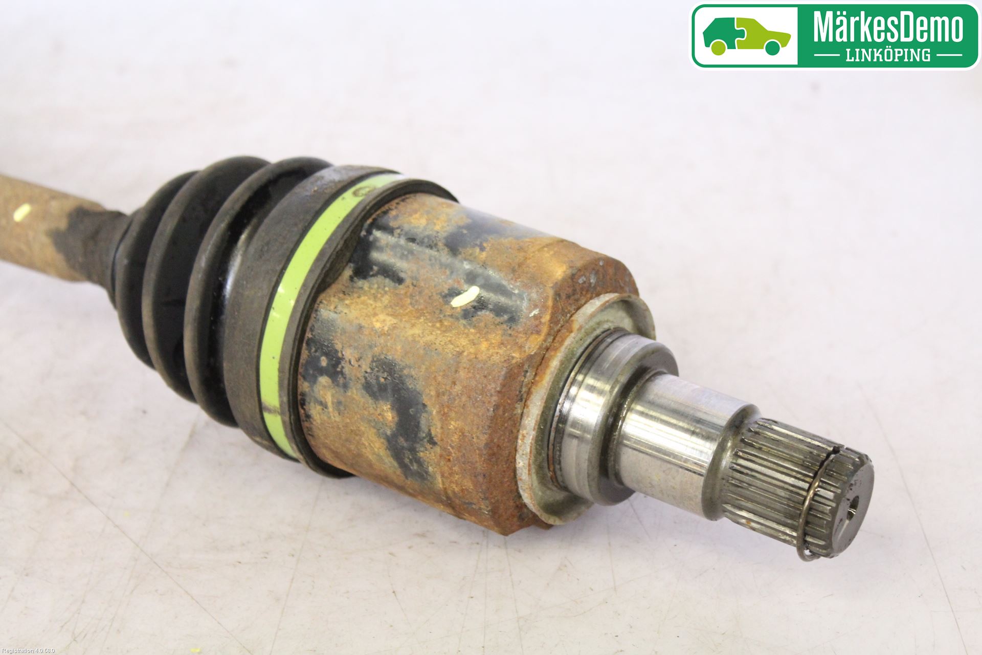 Citroen C-CROSSER Drivaxel Fram Vänster