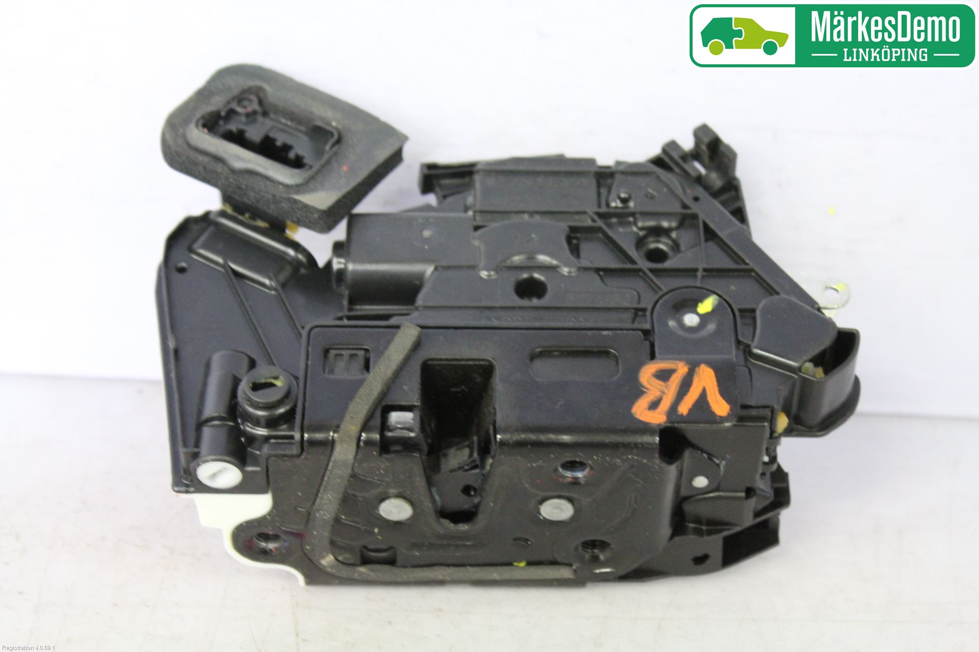 Skoda FABIA 15-21 Låskista-Dörrlås