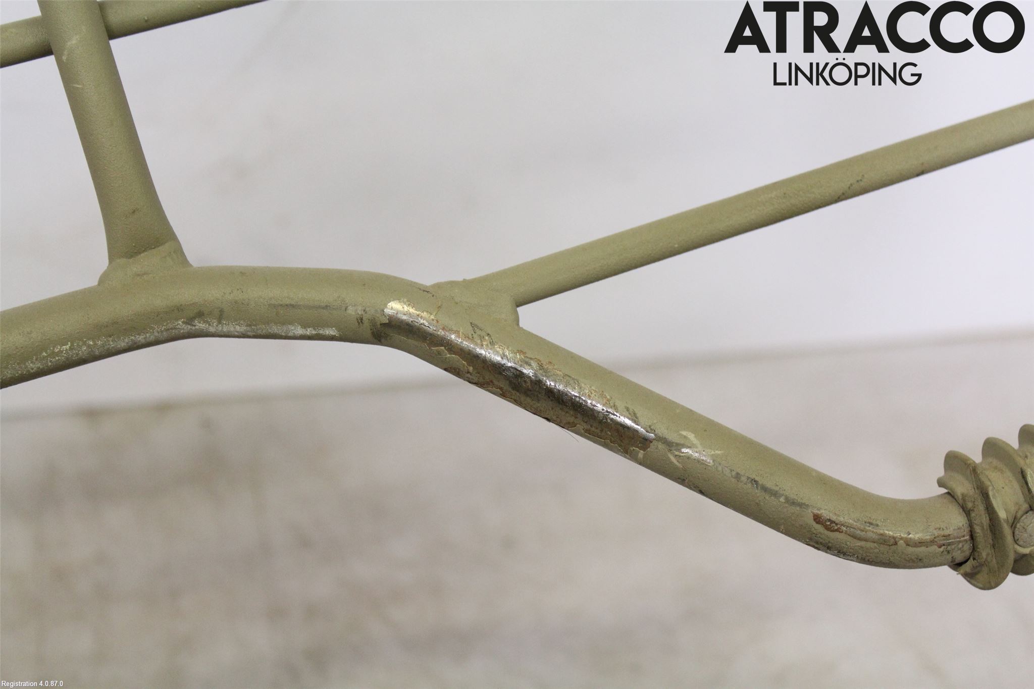 Volvo XC70 05-07 Lastförskjutningsskydd-Galler