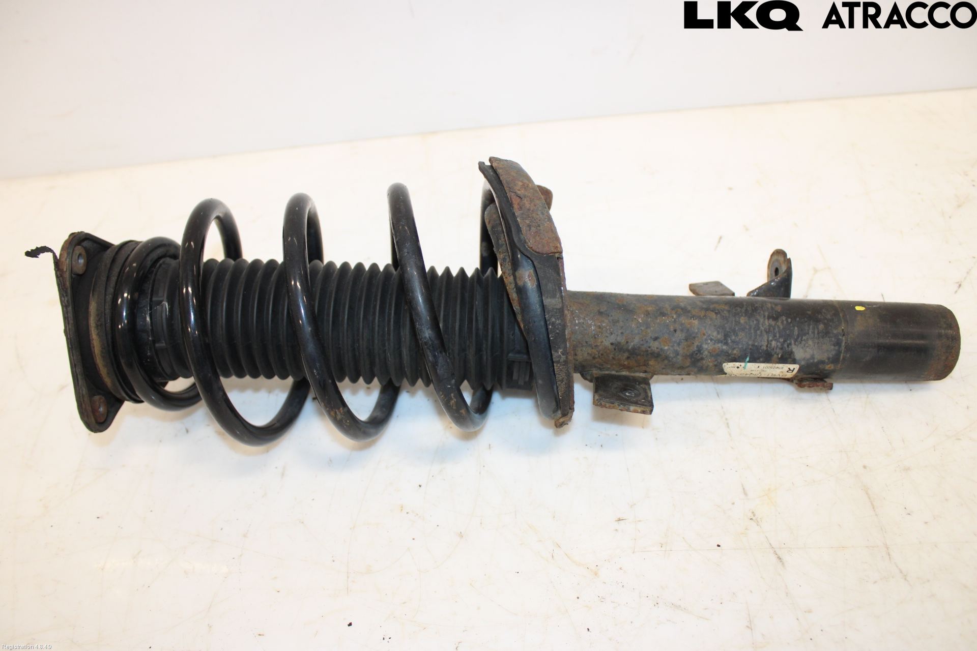 Ford FOCUS 11-14 Fjäderben Fram Höger