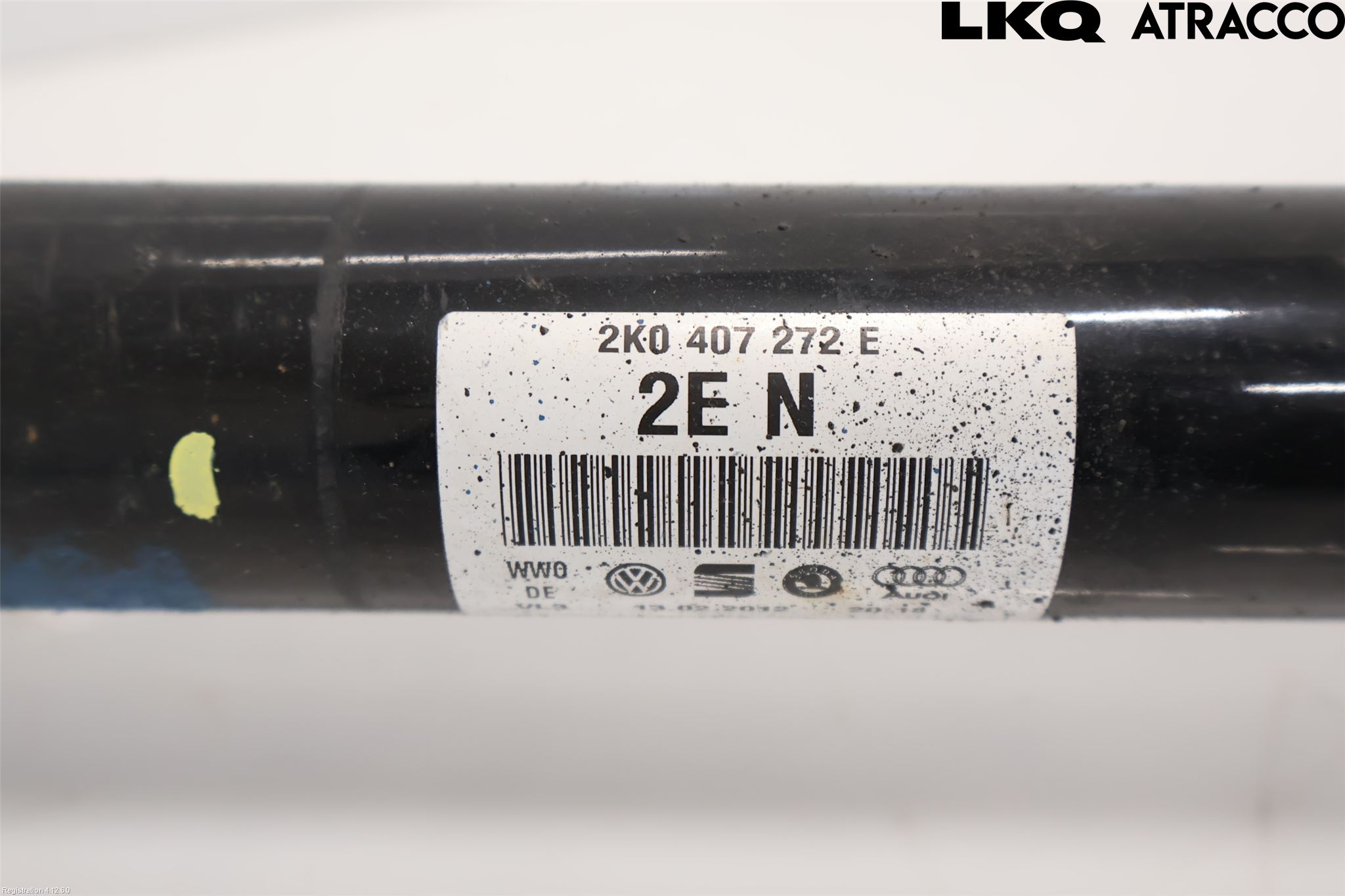 Volkswagen VW CADDY 11-15 Drivaxel Fram Höger