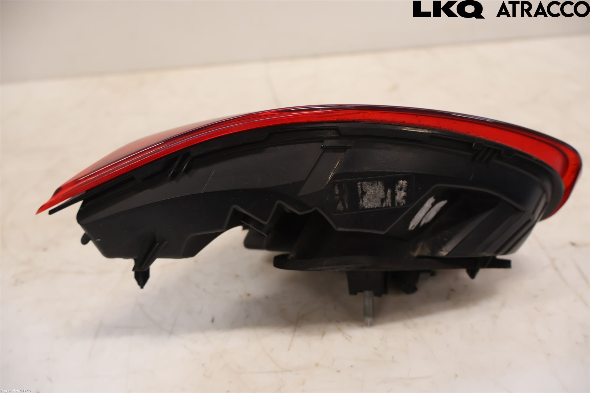 Peugeot 2008 13-20 Bakljus Lucka Hö
