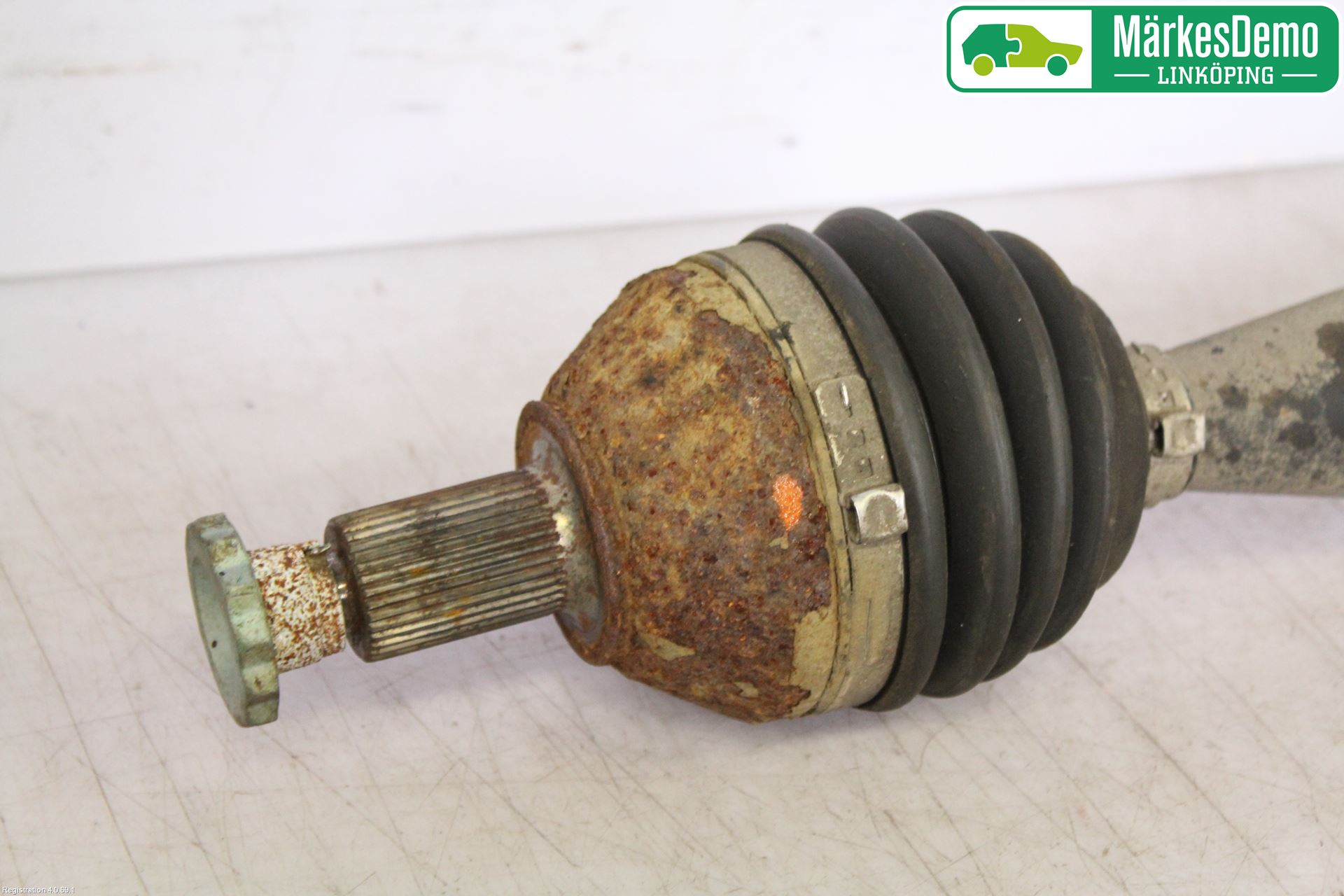 Skoda FABIA 15-21 Drivaxel Fram Höger