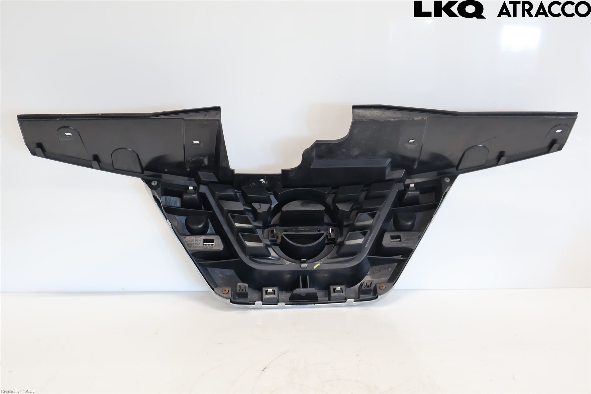 Nissan JUKE 14-19 Grilldel Mitt