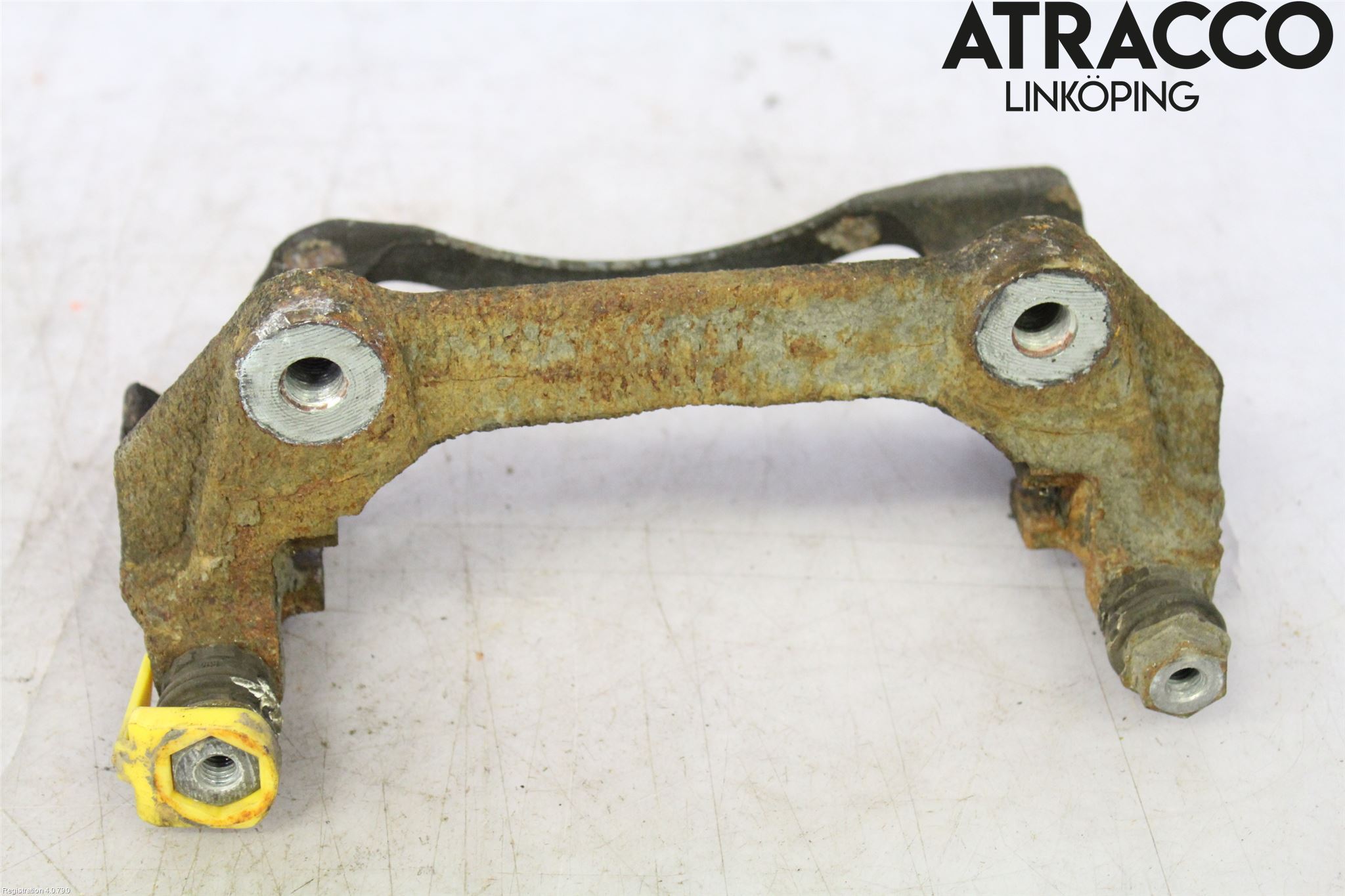 Opel VIVARO 15-19 Bromsokshållare