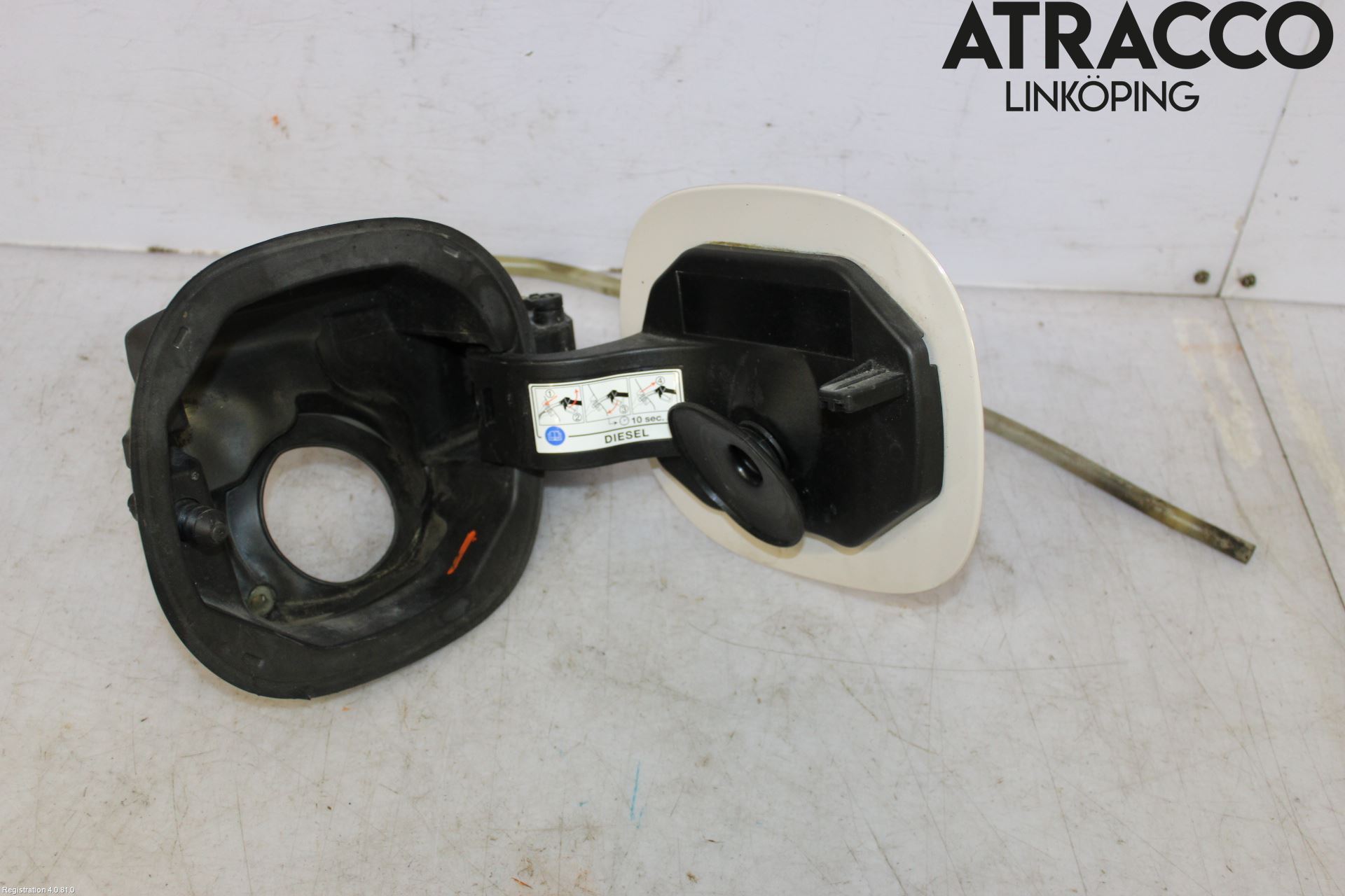 Fiat 500X 15- Tanklucka