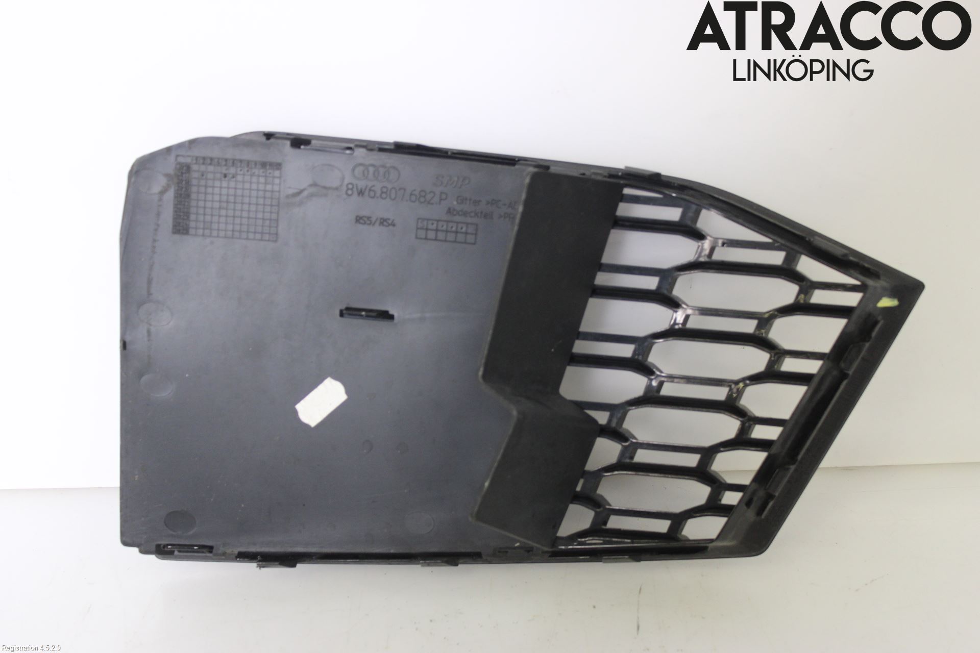 Audi A4/S4 B9 16-19 Grilldel Höger