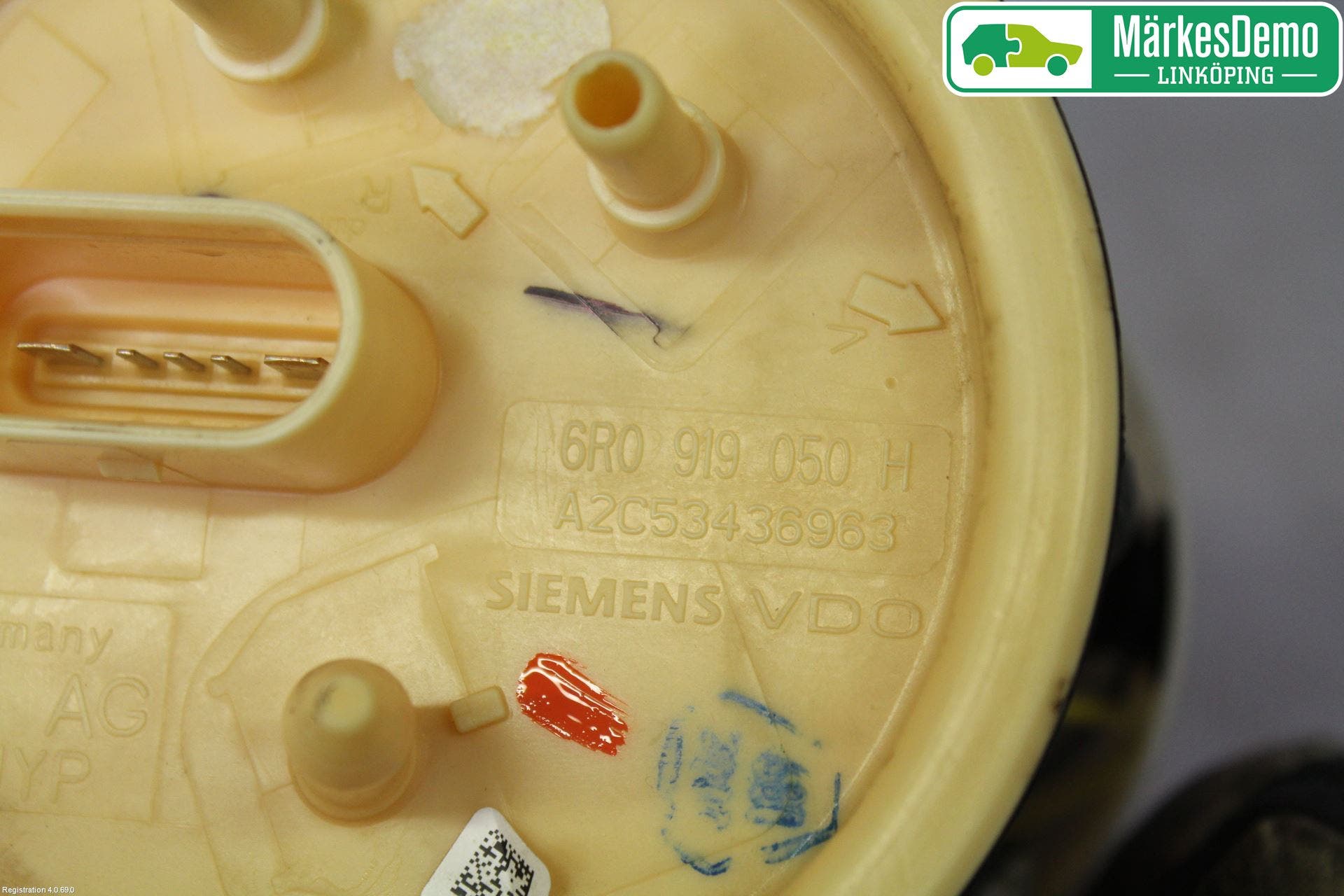 Volkswagen VW POLO 10-17 Bränslepump El