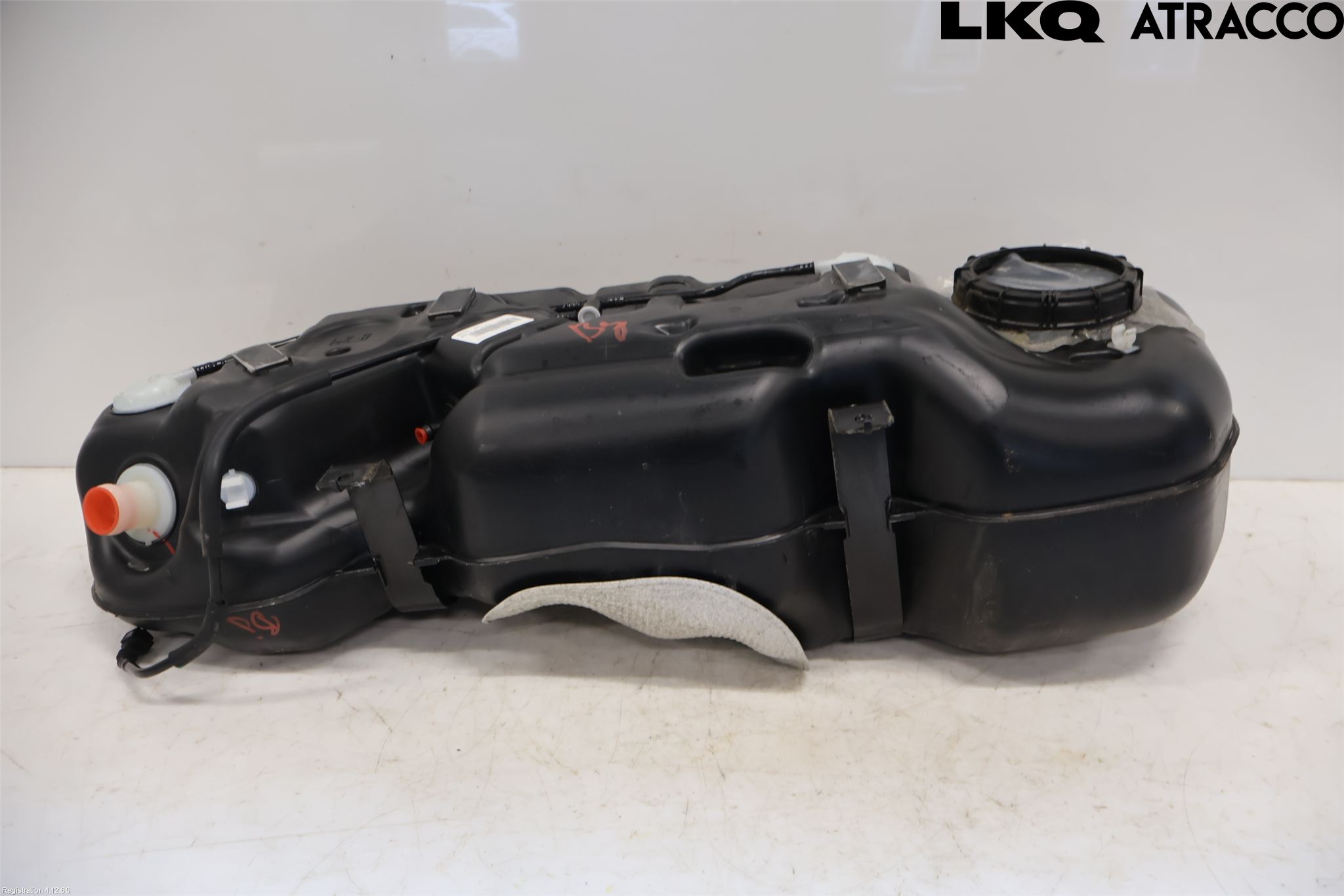 Suzuki VITARA 15- Bränsletank