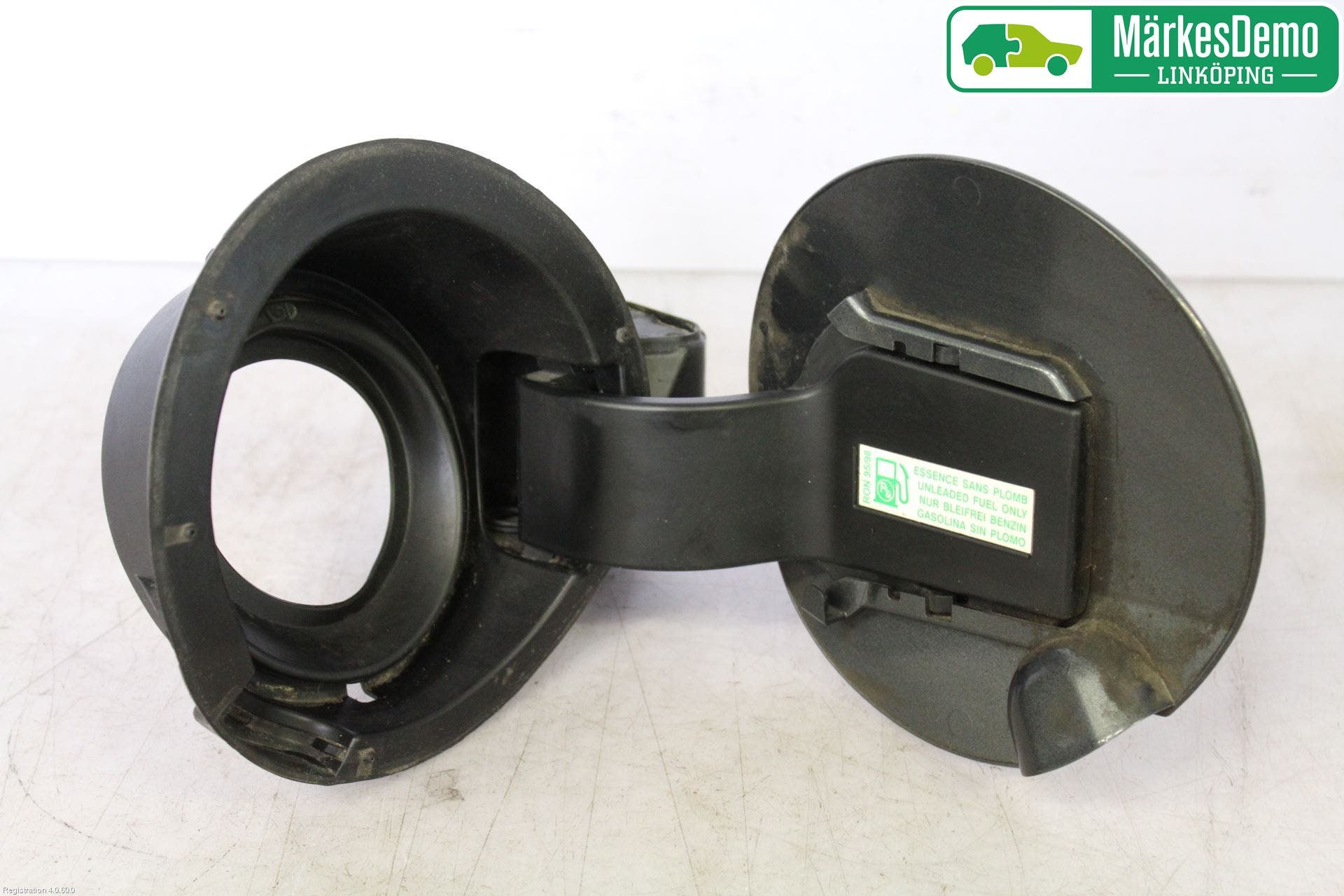 Peugeot 308 08-13 Tanklucka