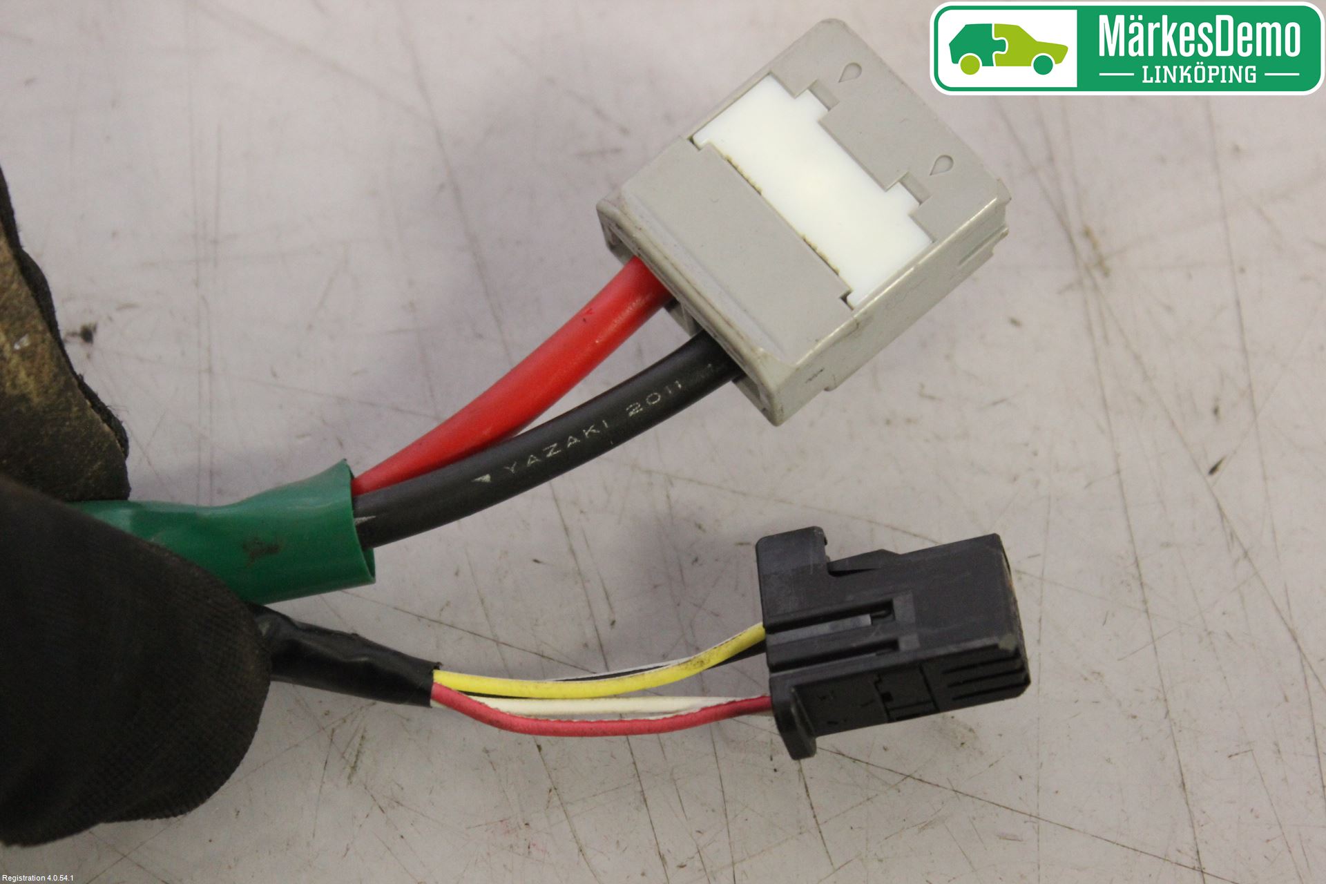 Toyota YARIS XP130 12-14 Rattaxelagg Med Inb Servo