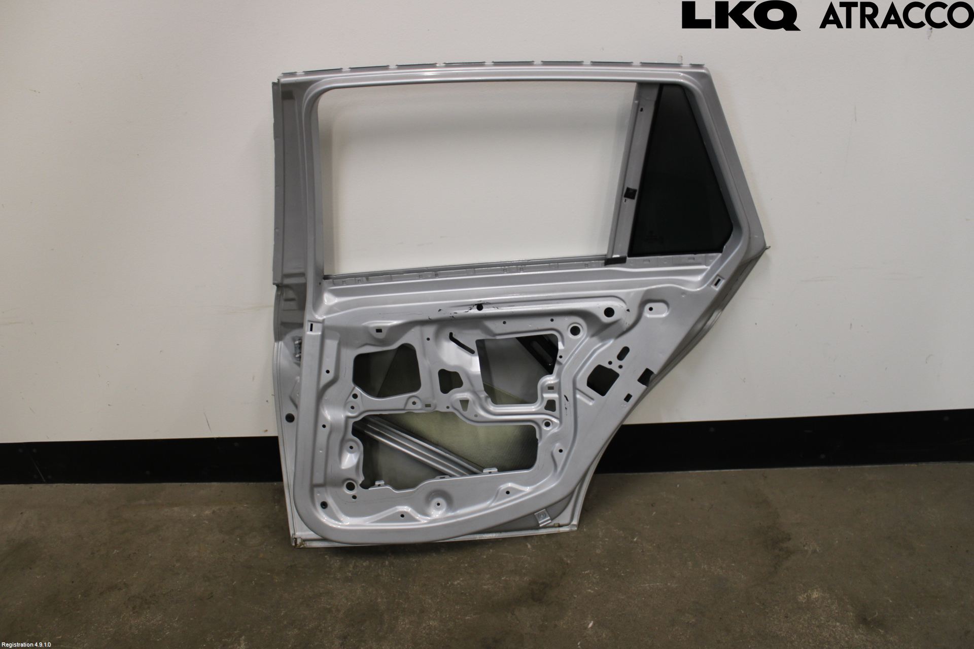 BMW 3 E90/91 SED/TOU 05-12 Dörr Bak Höger