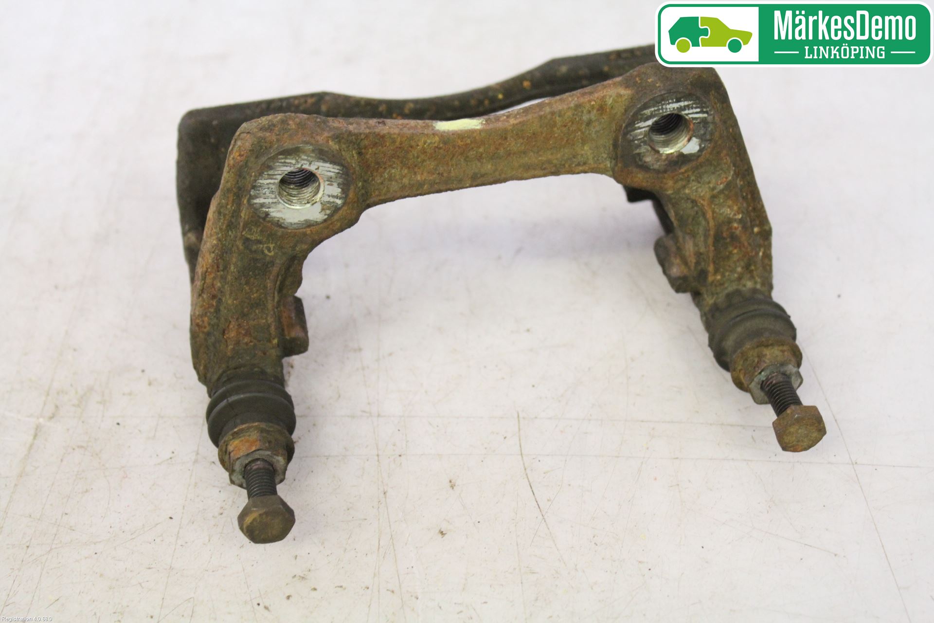 Dacia LOGAN PICK-UP Bromsokshållare