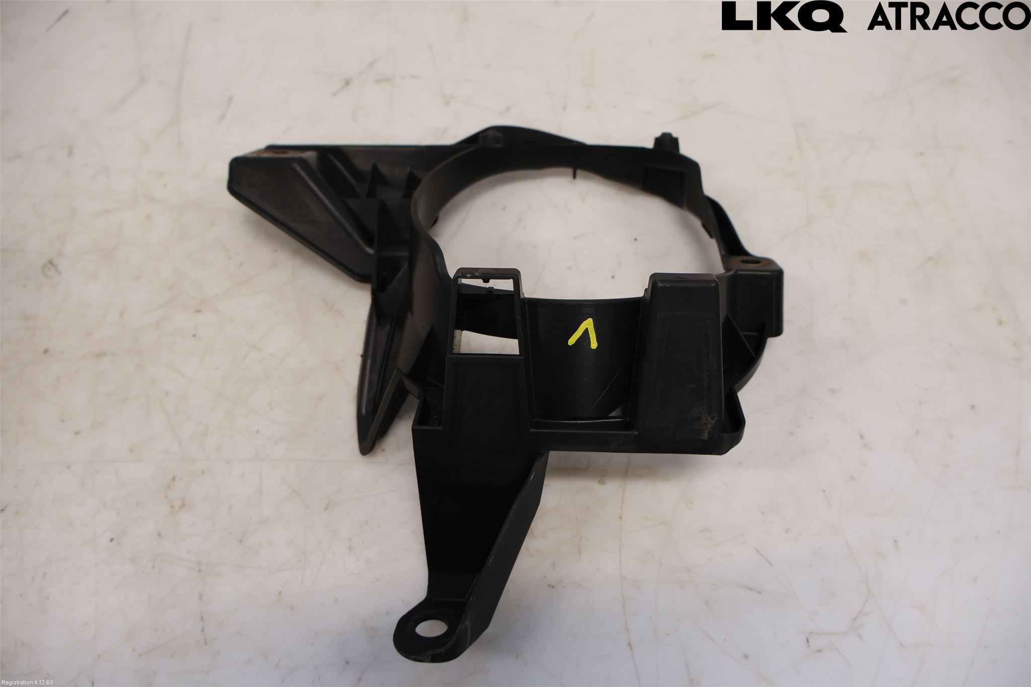 Toyota RAV4 13-18 Dimljussarg Fram