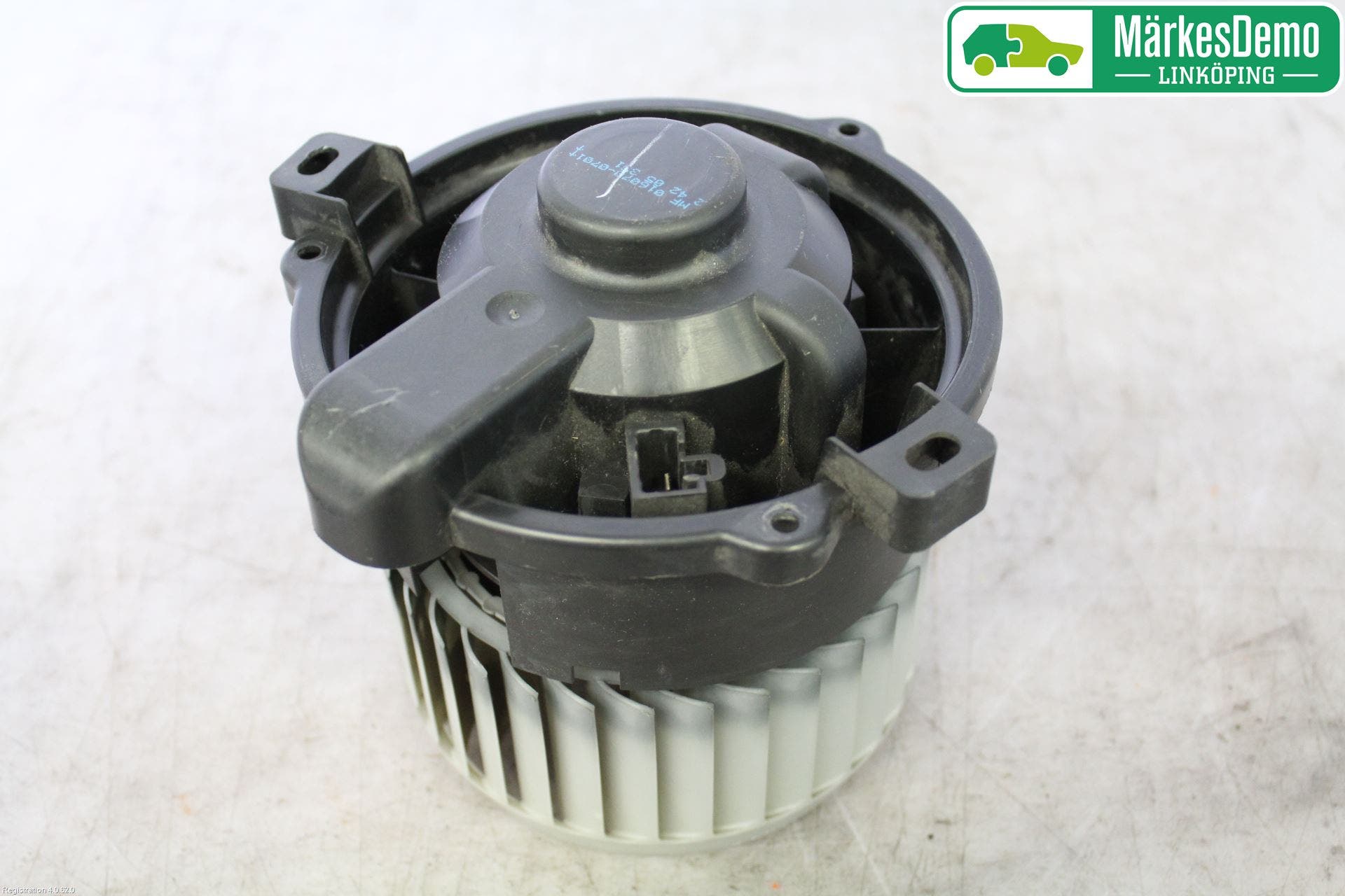 Mitsubishi COLT 04-08 Värmefläkt