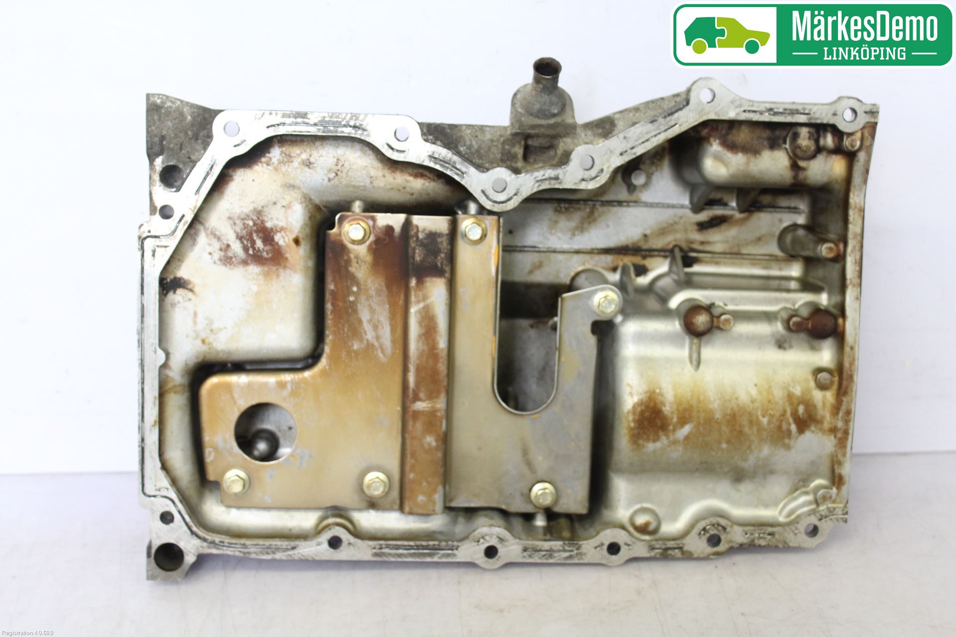 Ford FIESTA     06-08 Oljetråg