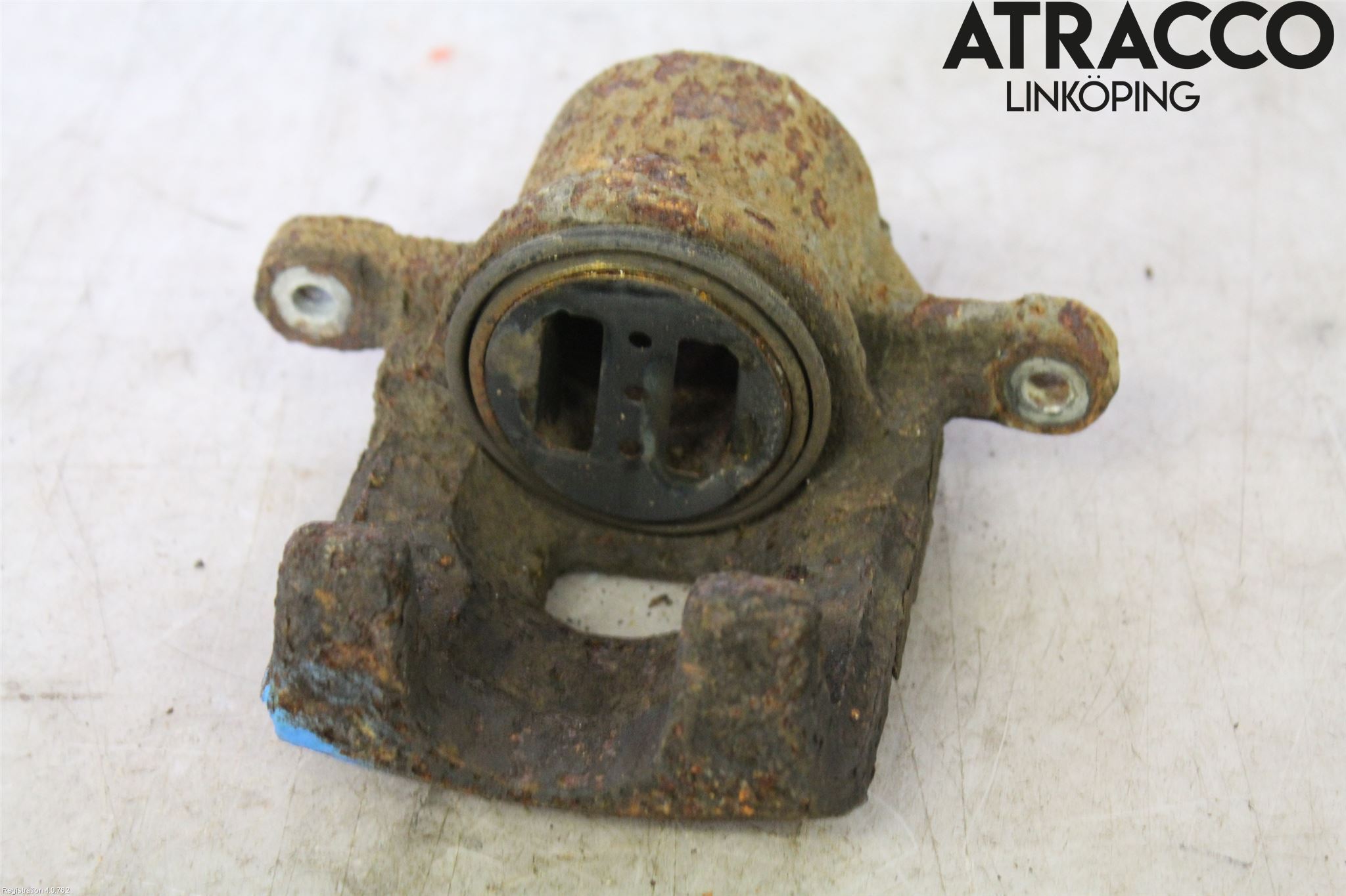Suzuki ALTO 79-14 Bromsok Fram Höger