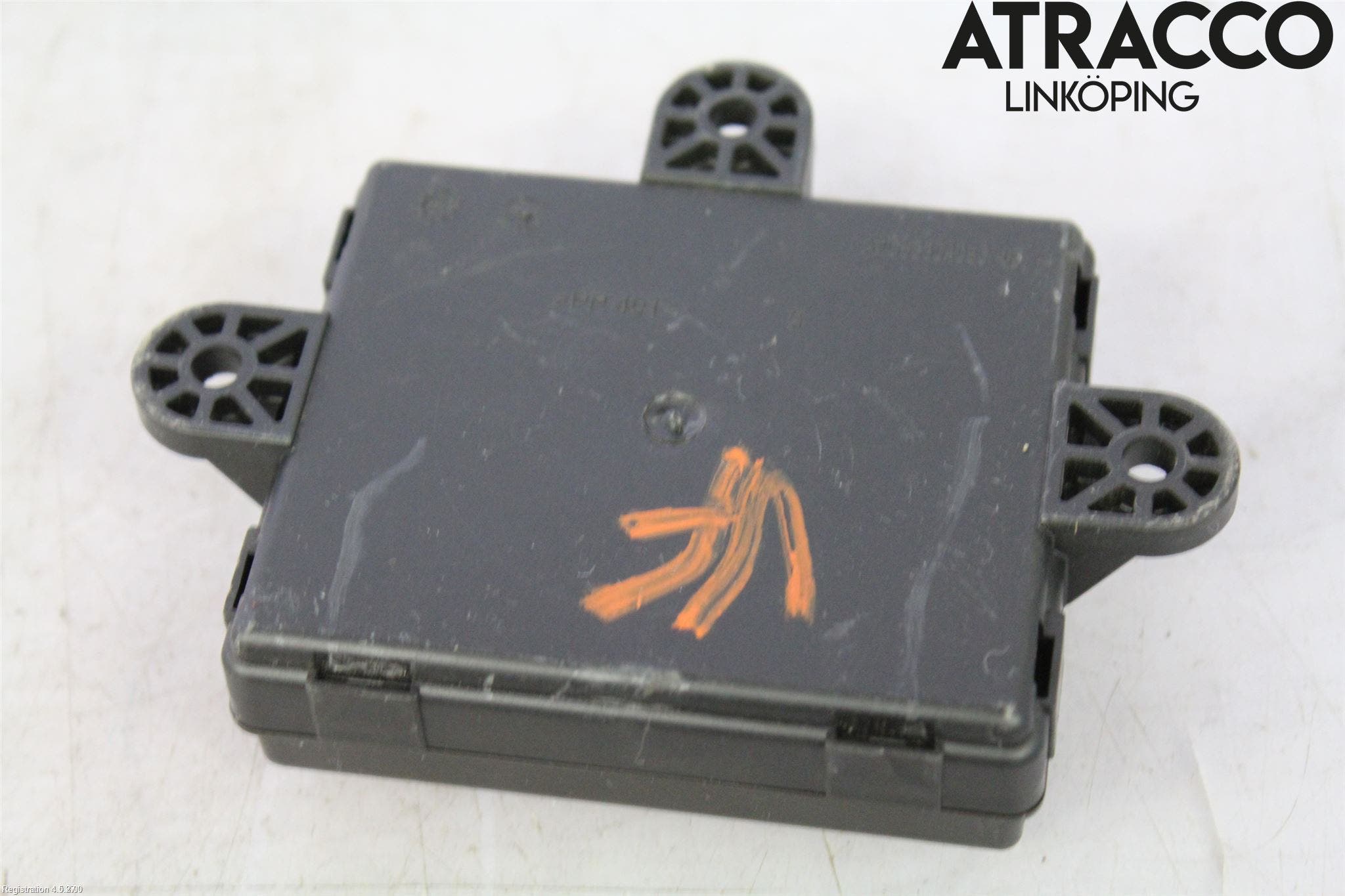 Volvo V40 12-19 Styrenhet Dörr