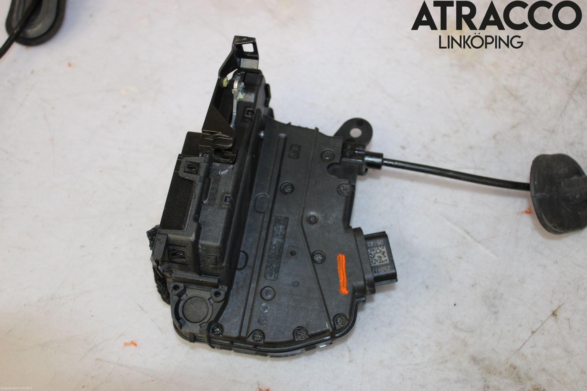 Renault CAPTUR 13-19 Låskista-Dörrlås