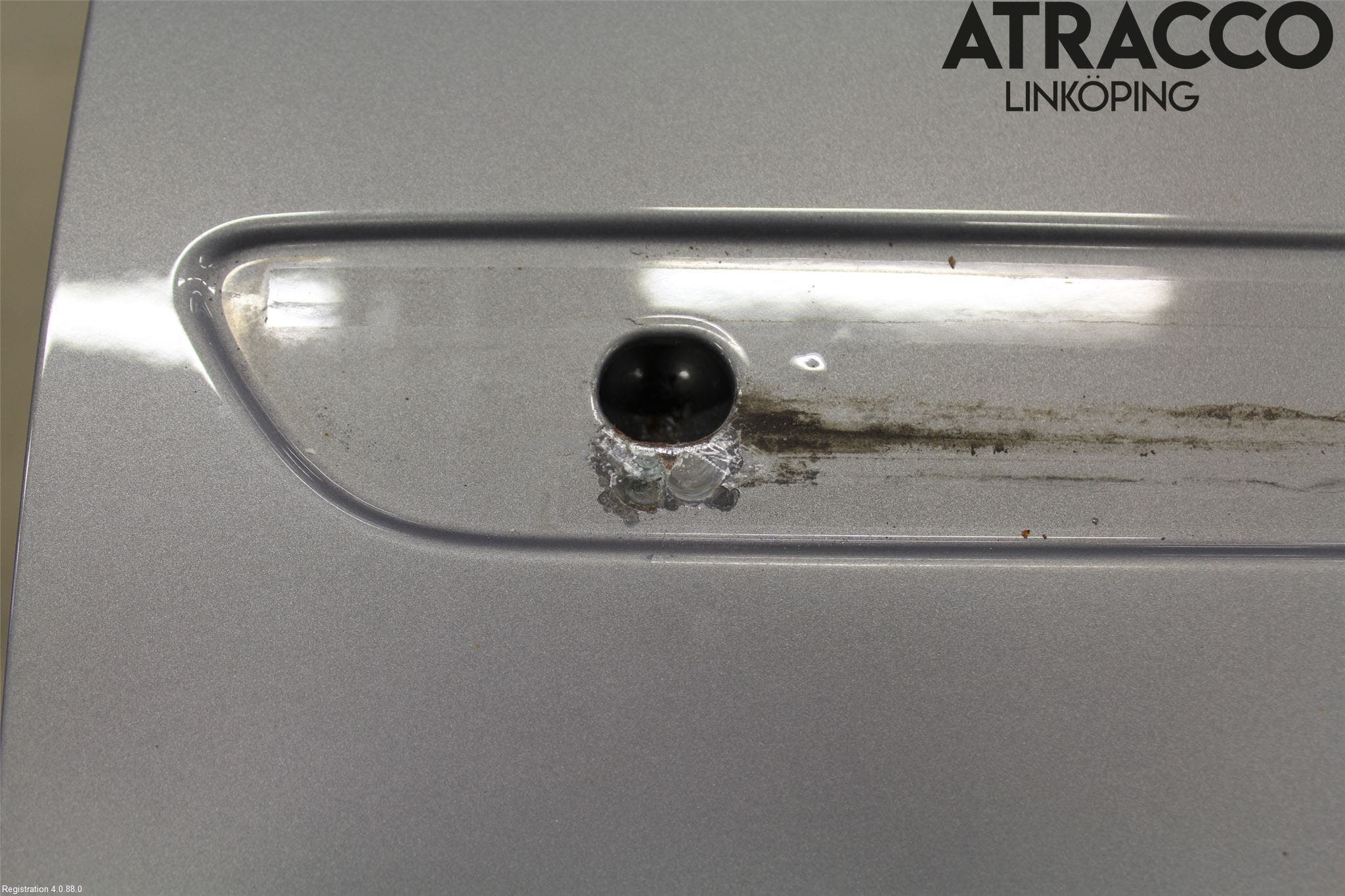 Volvo V50 04-07 Dörr Fram Vänster