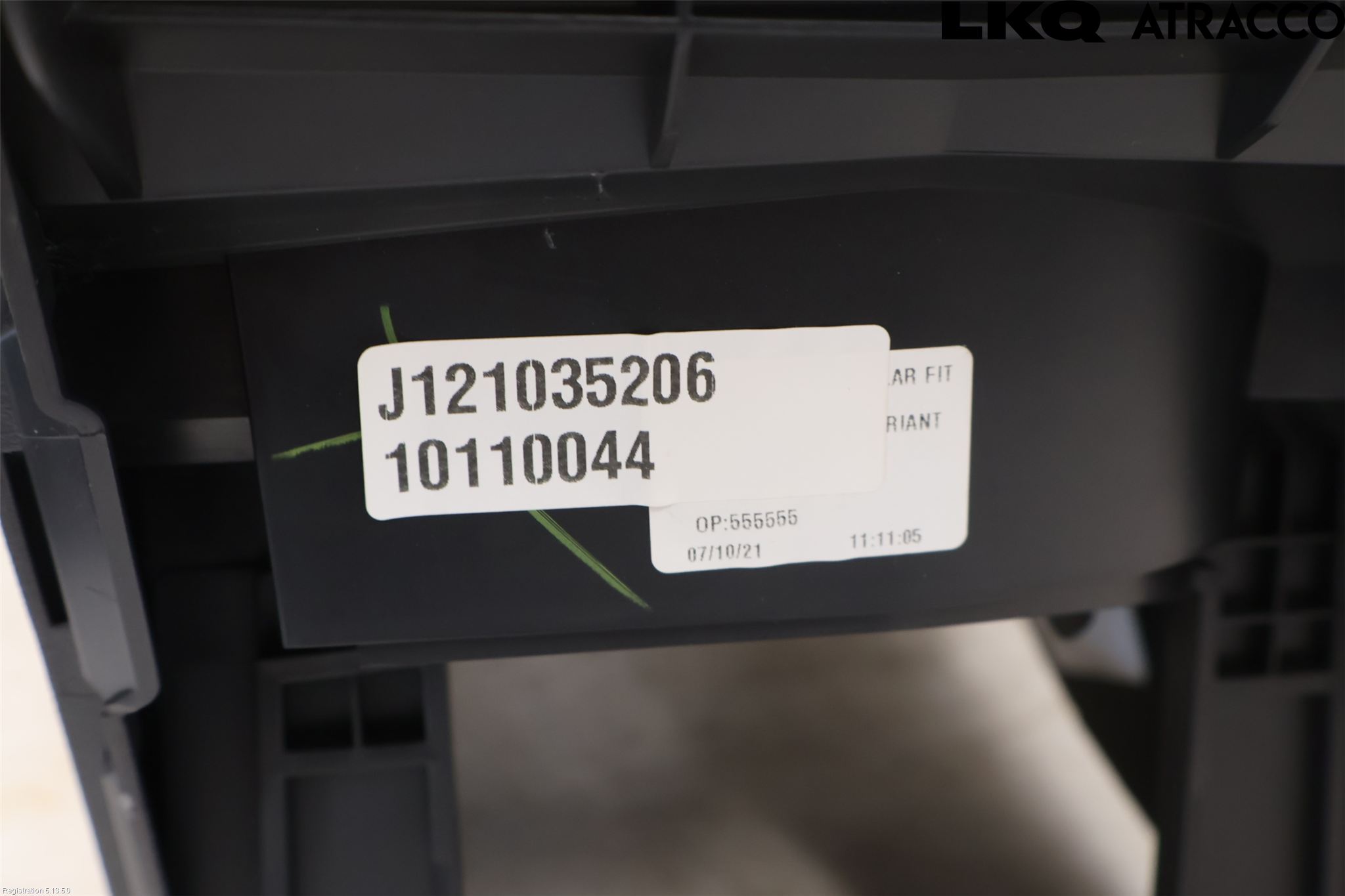 Nissan QASHQAI 21- Instrumentkonsoll Mitt