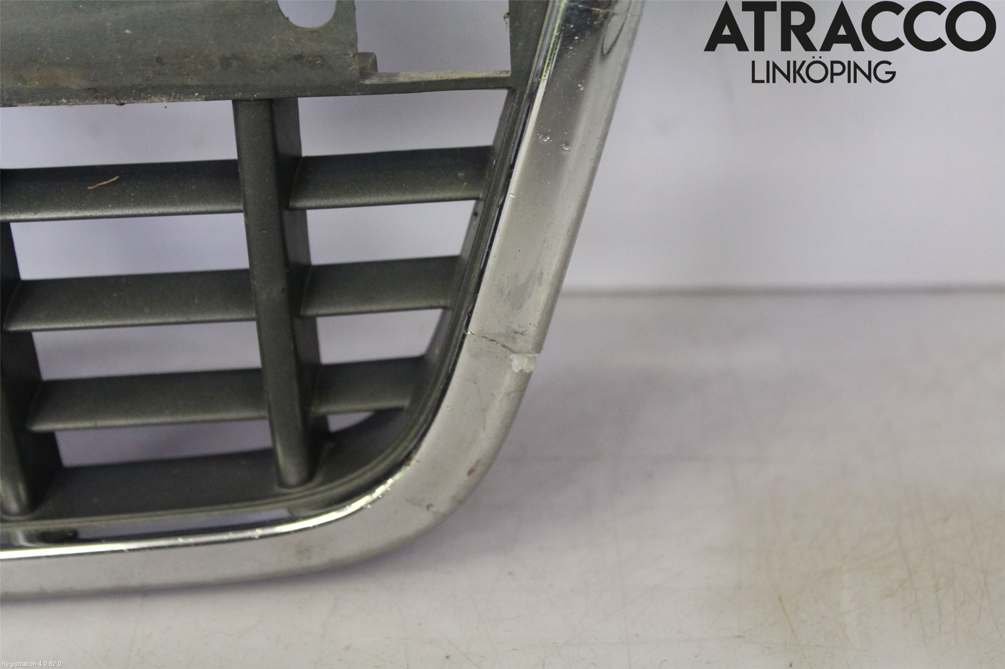 Audi A6/S6     05-11 Grill Komp