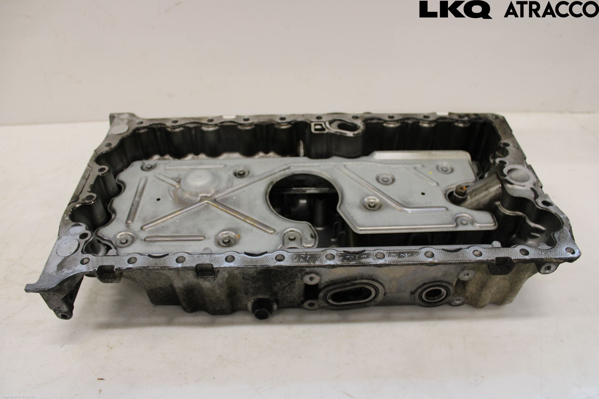 Volvo XC90 07-14 Oljetråg