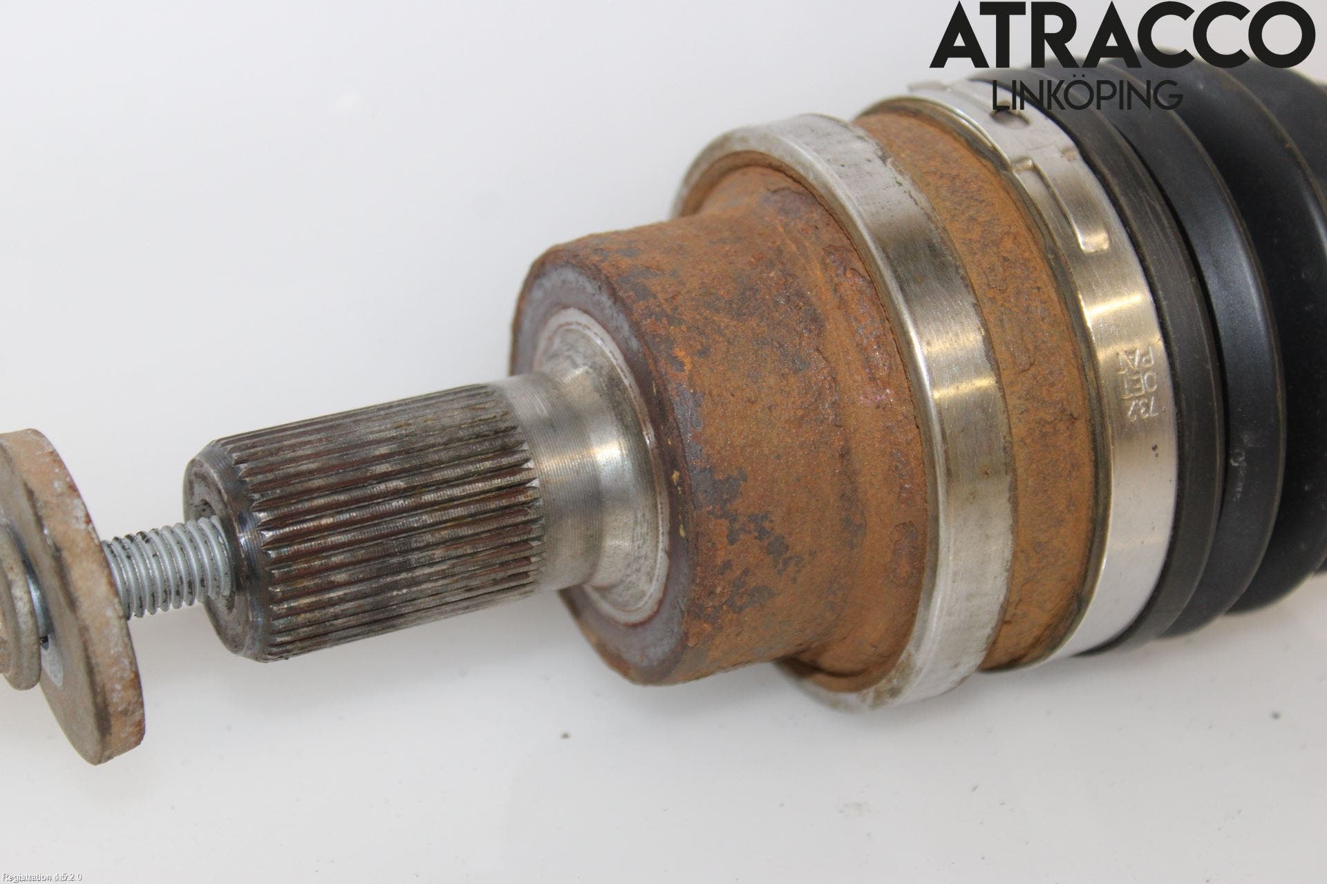 Volvo XC60 09-13 Drivaxel Bak Höger