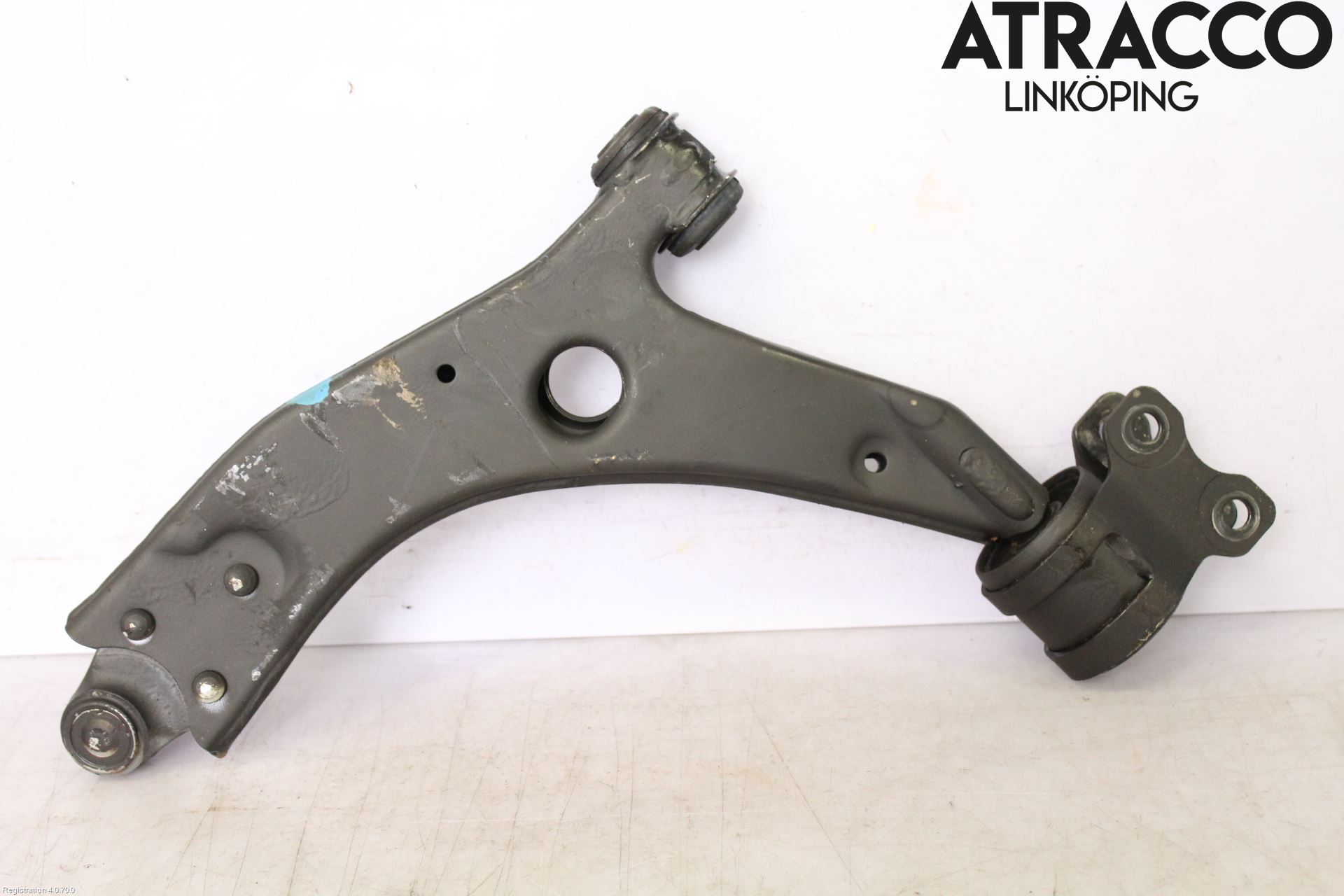 Volvo C30 07-10 Bärarm Fram Undre Hö