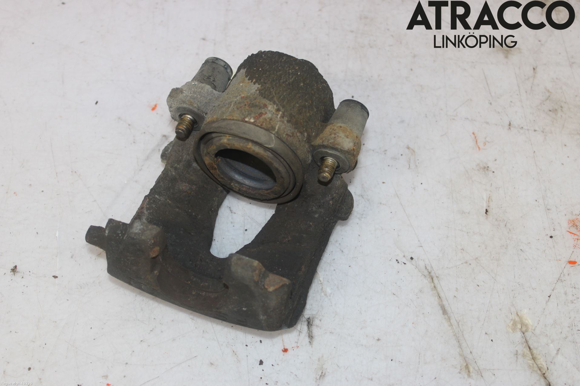 Seat LEON 06-12 Bromsok Fram Höger